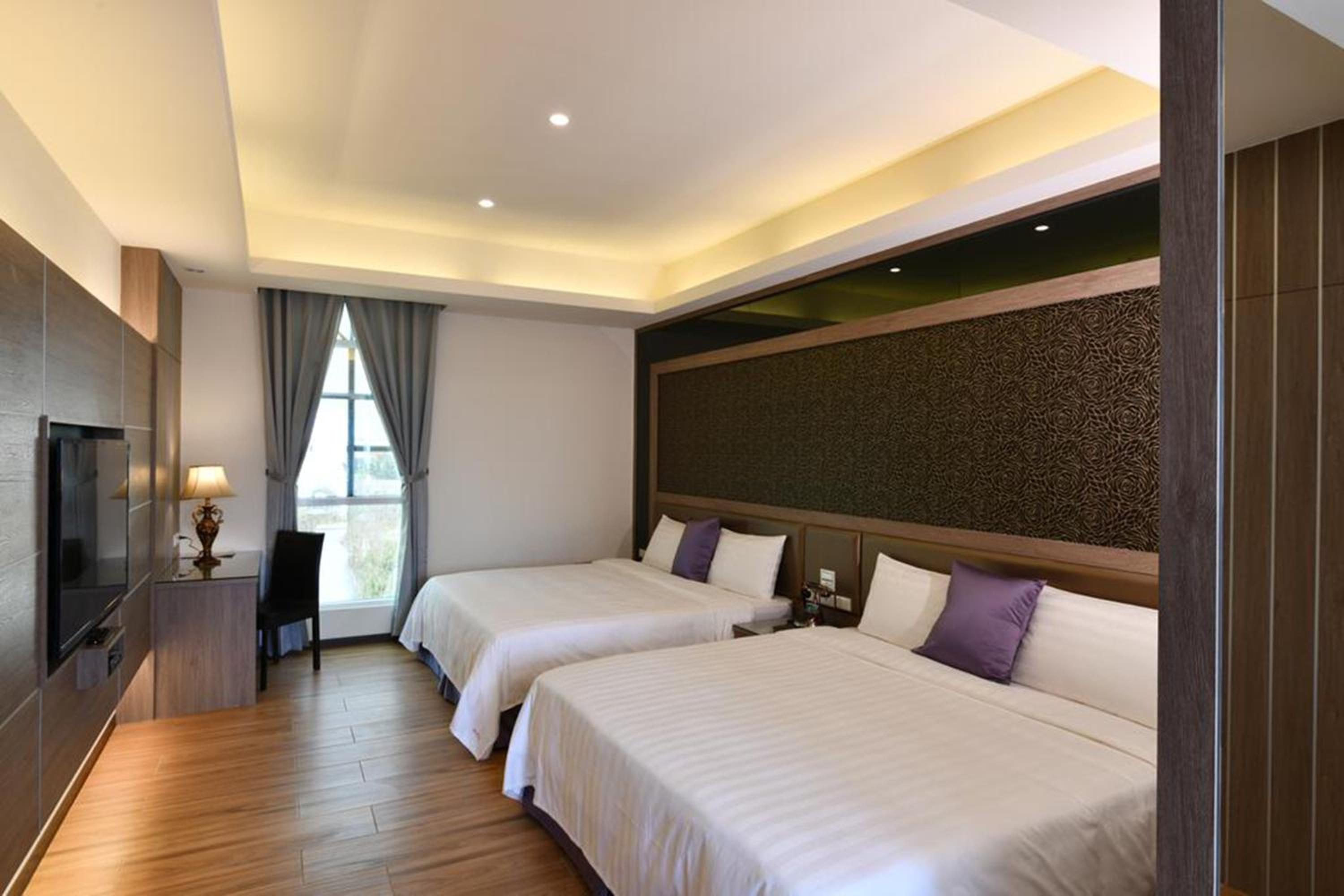 Classic Quadruple Room - Photo 1