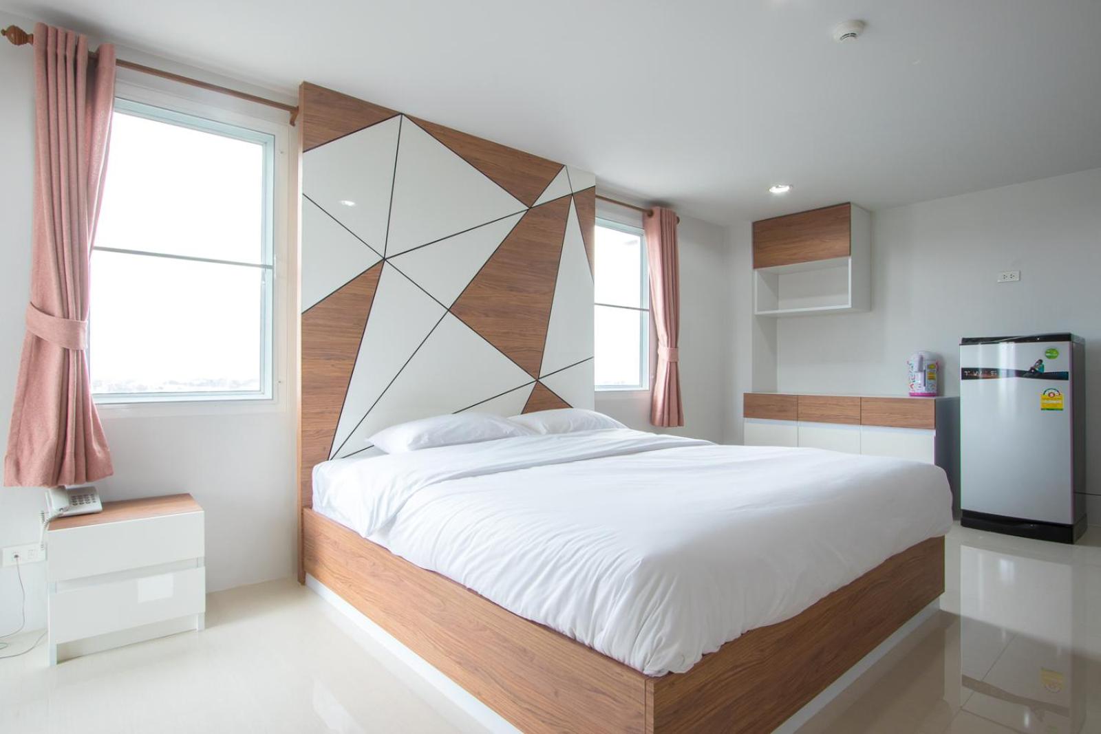 Double Room with Private Bathroom - Photo 3