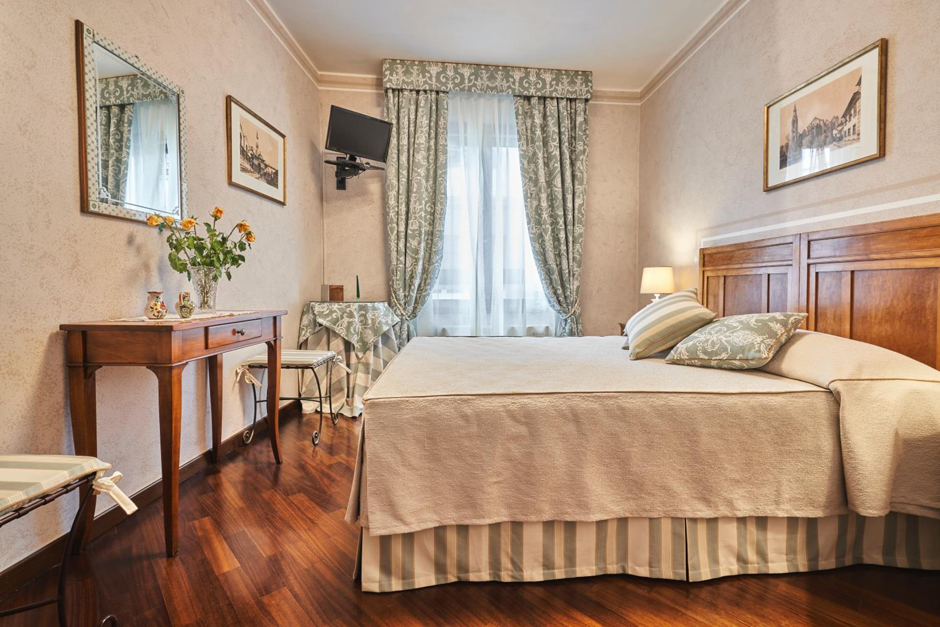 Superior Double Room photo 2