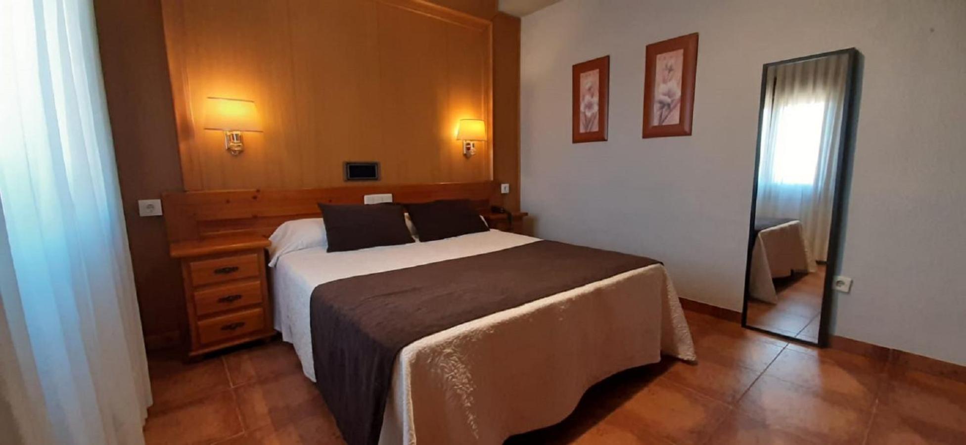 Double Room with View - Photo 1