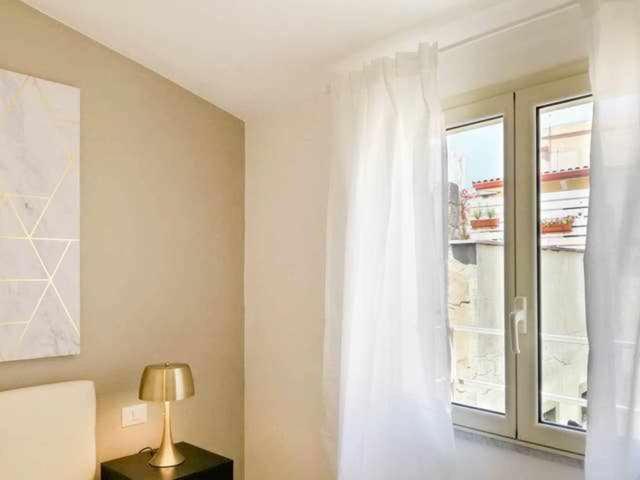 Penthouse Apartment - Photo 25