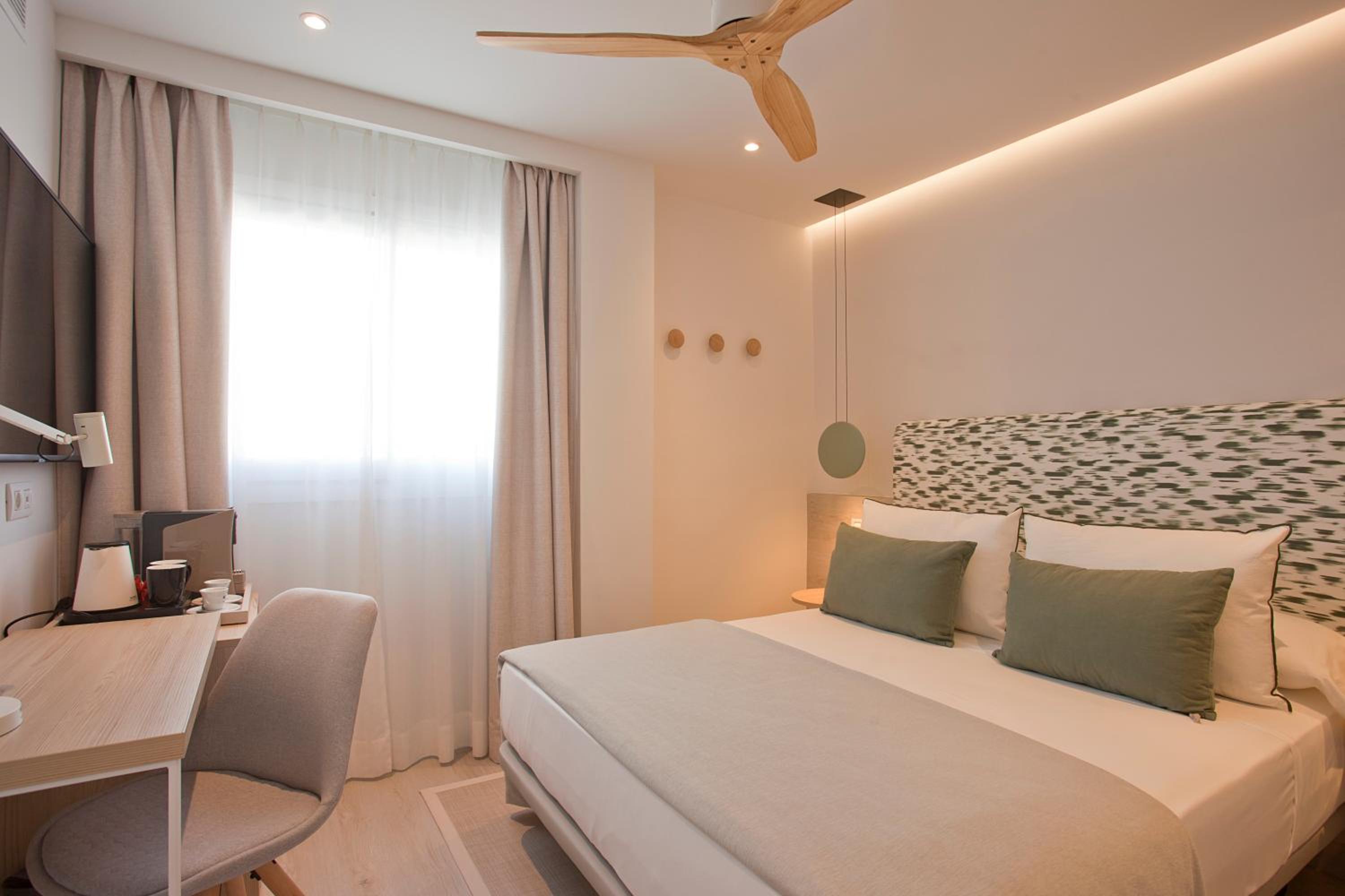 Superior Single Room