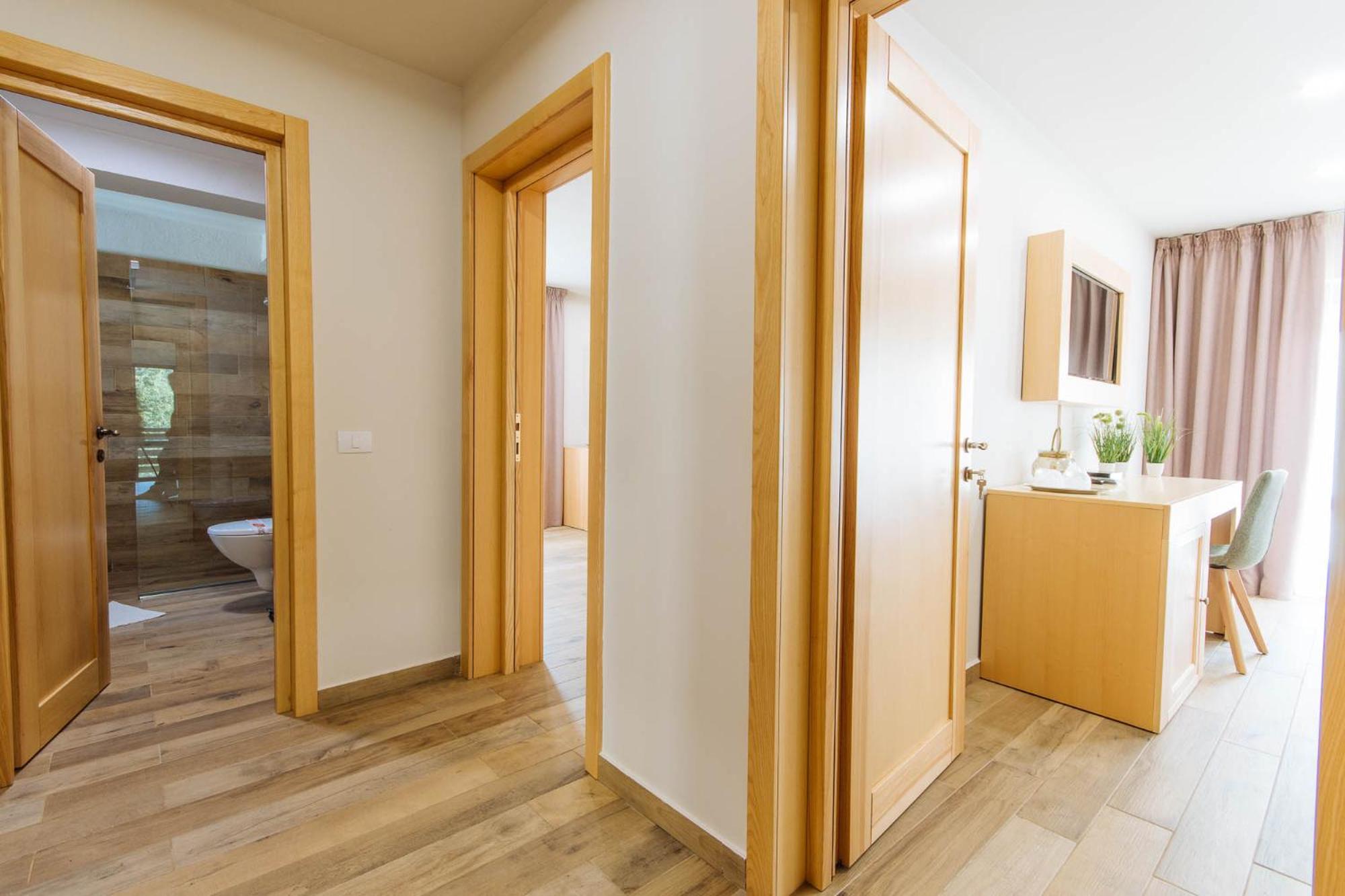 Deluxe Family Suite photo 2