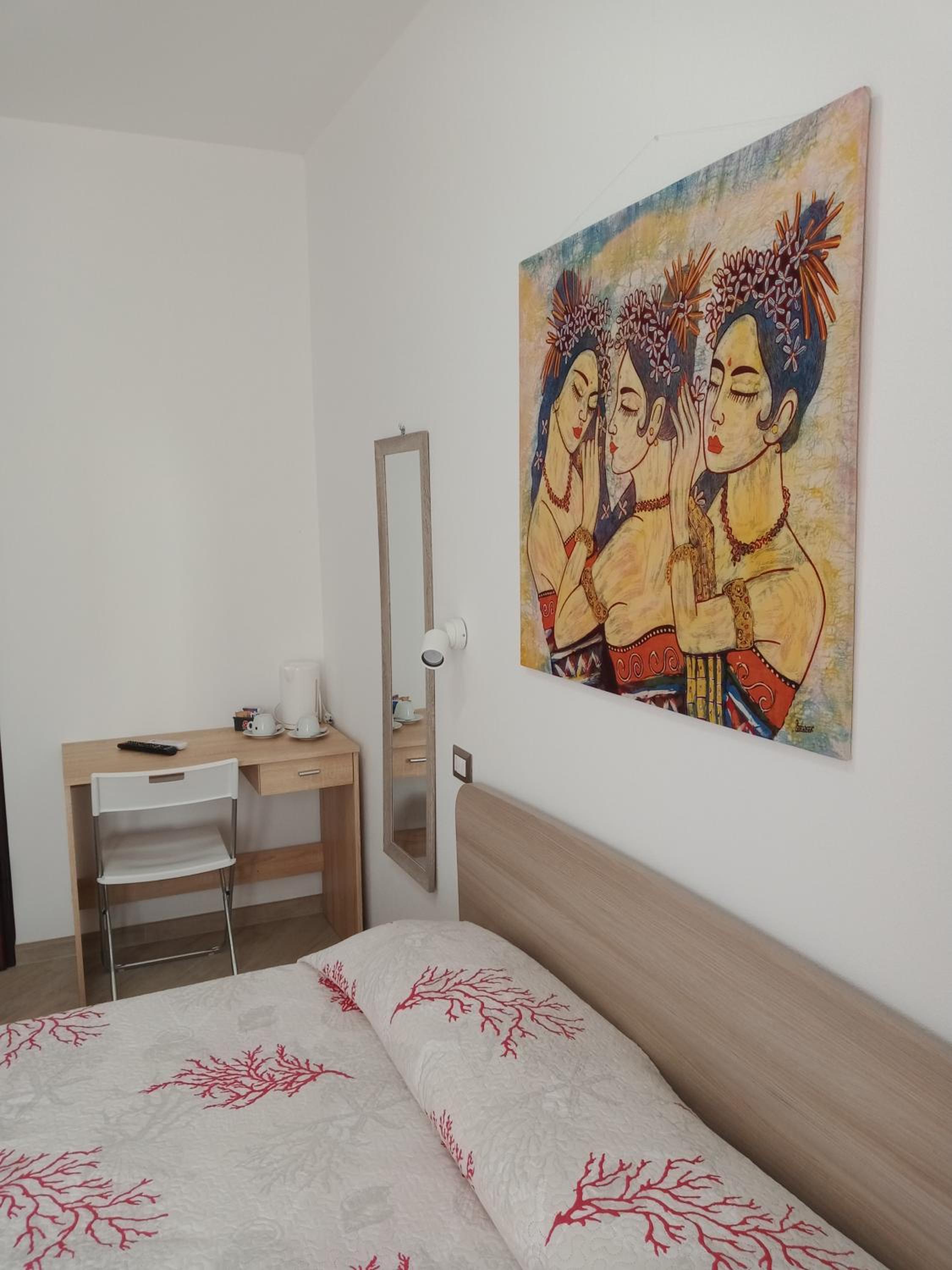 Double Room - Disability Access photo 2
