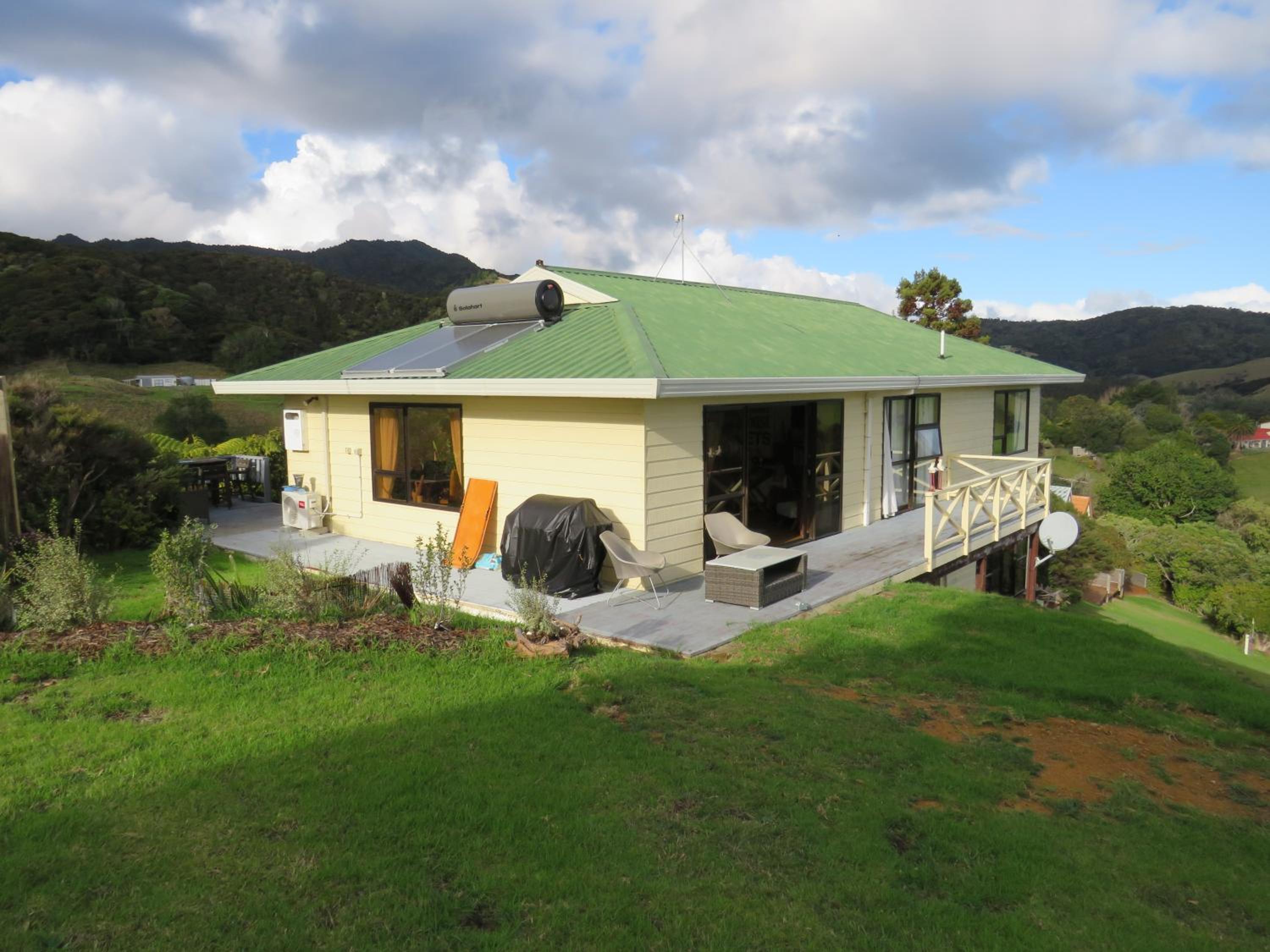 Three-Bedroom Chalet photo 2