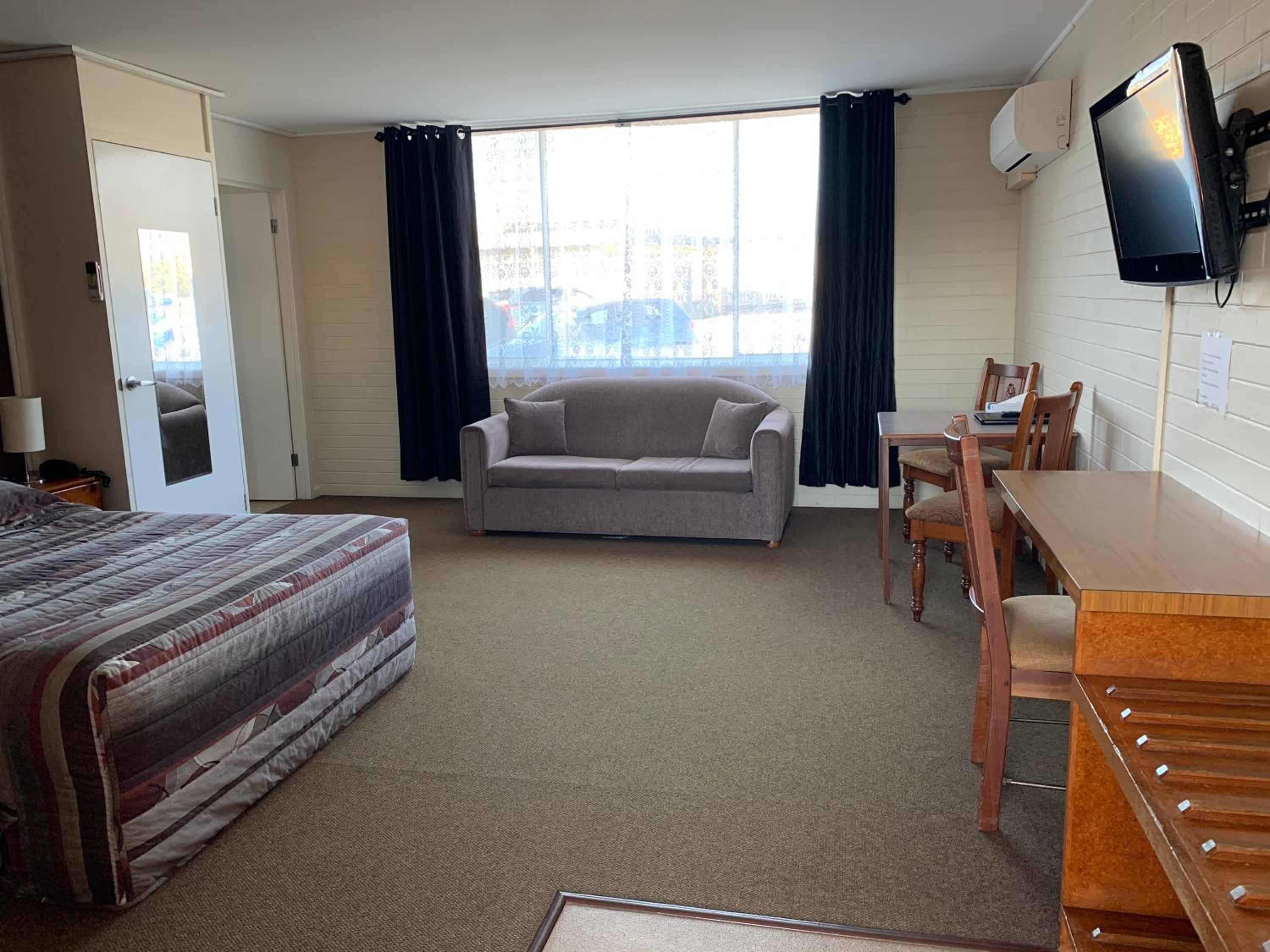 Double or Twin Room - Disability Access photo 2