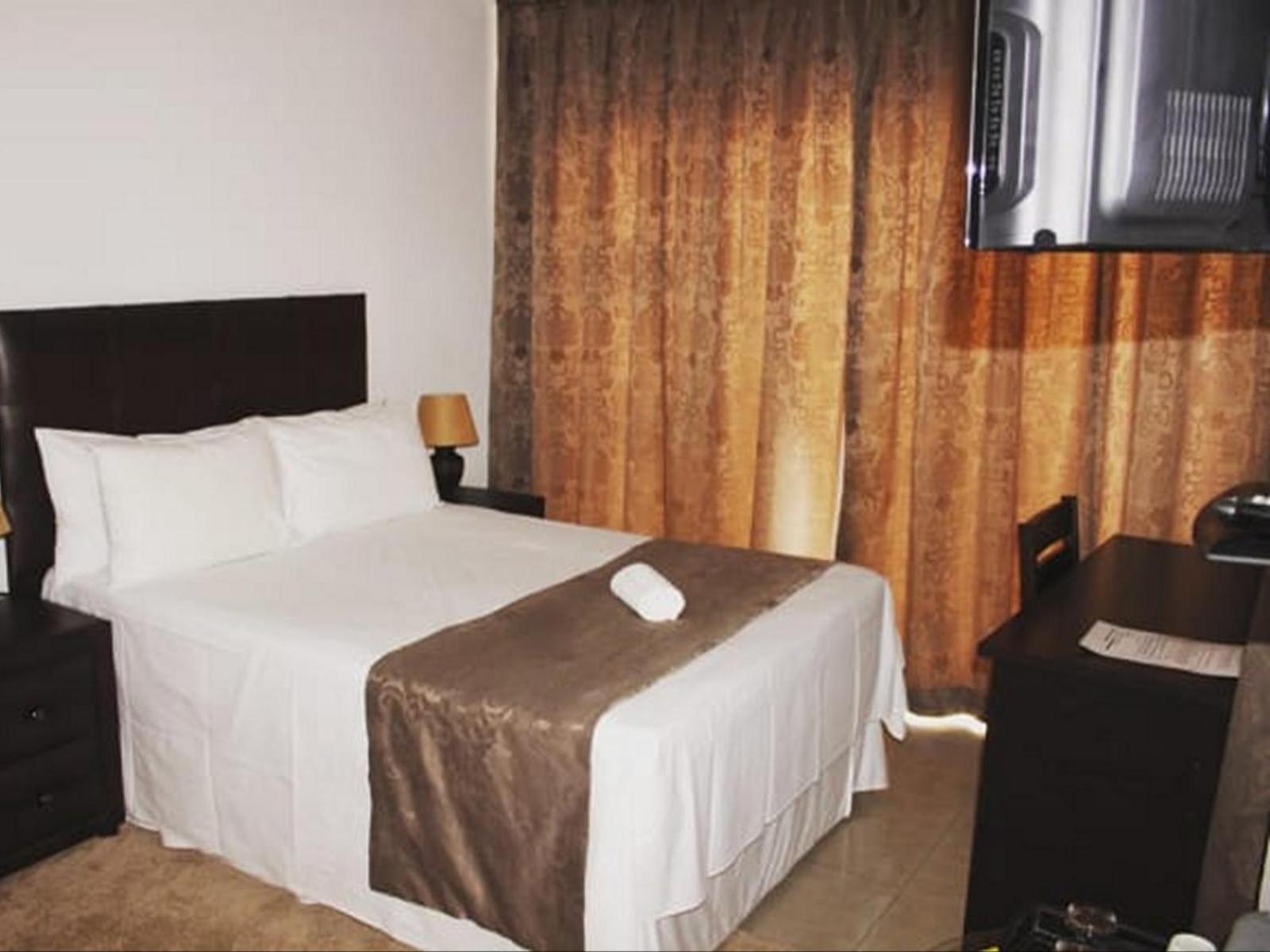 Large Double Room photo 2