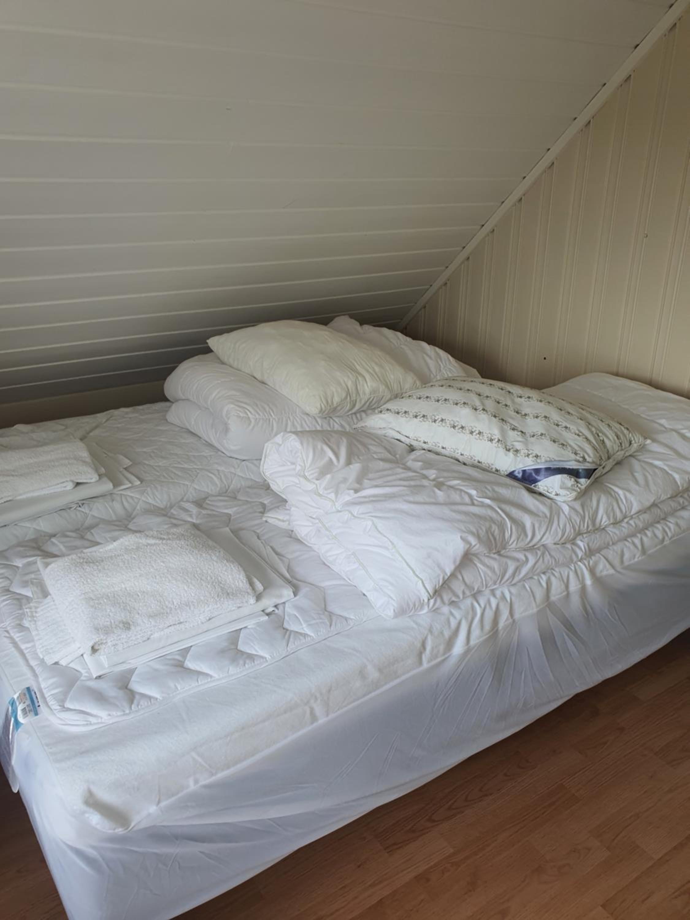 Quadruple Room - Photo 1