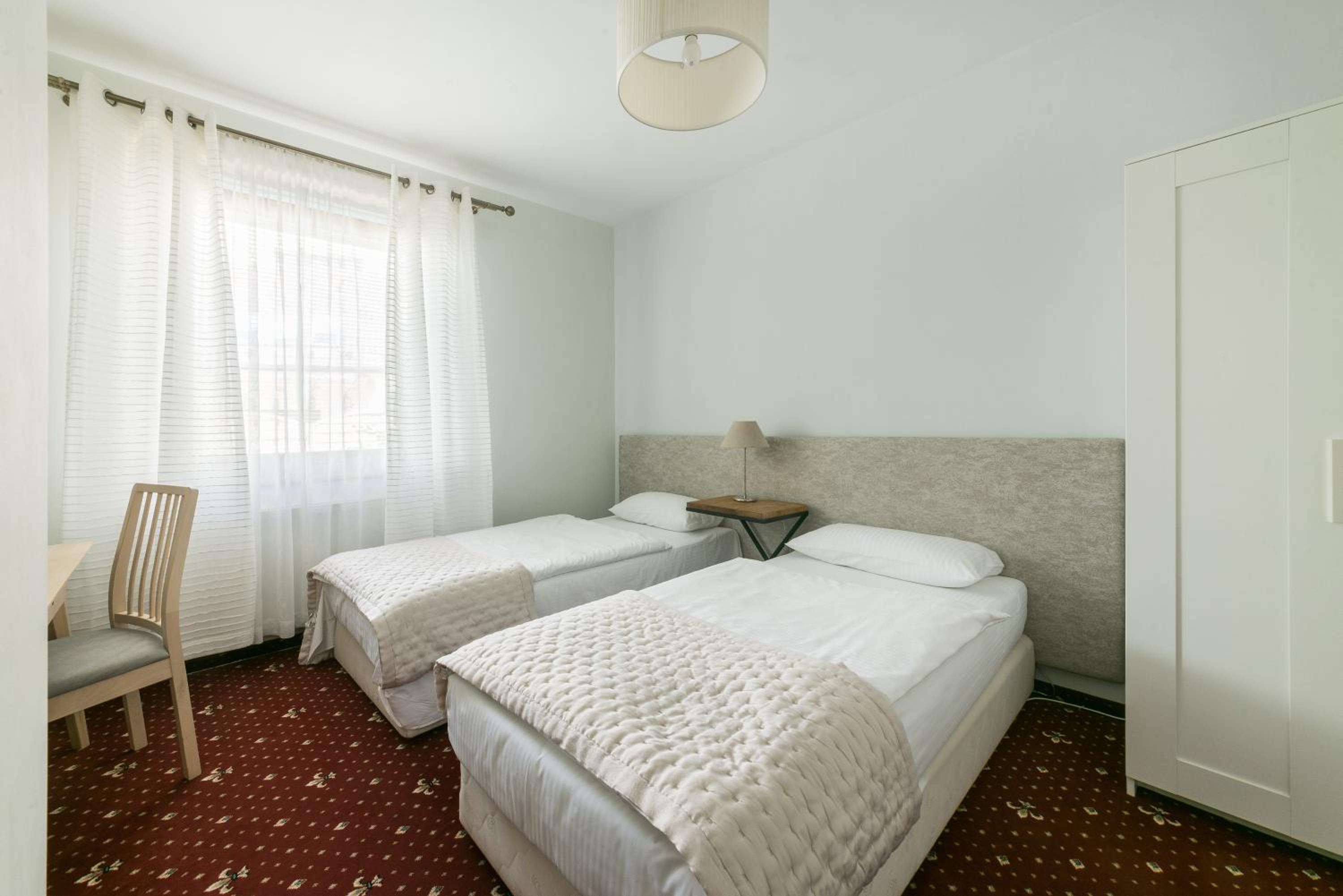 Double or Twin Room - Photo 17