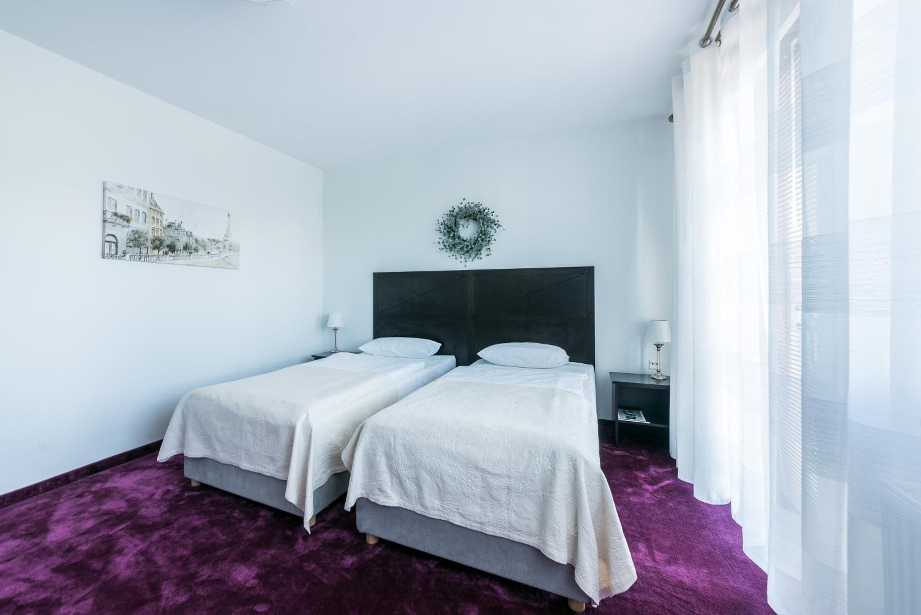 Double or Twin Room - Photo 6