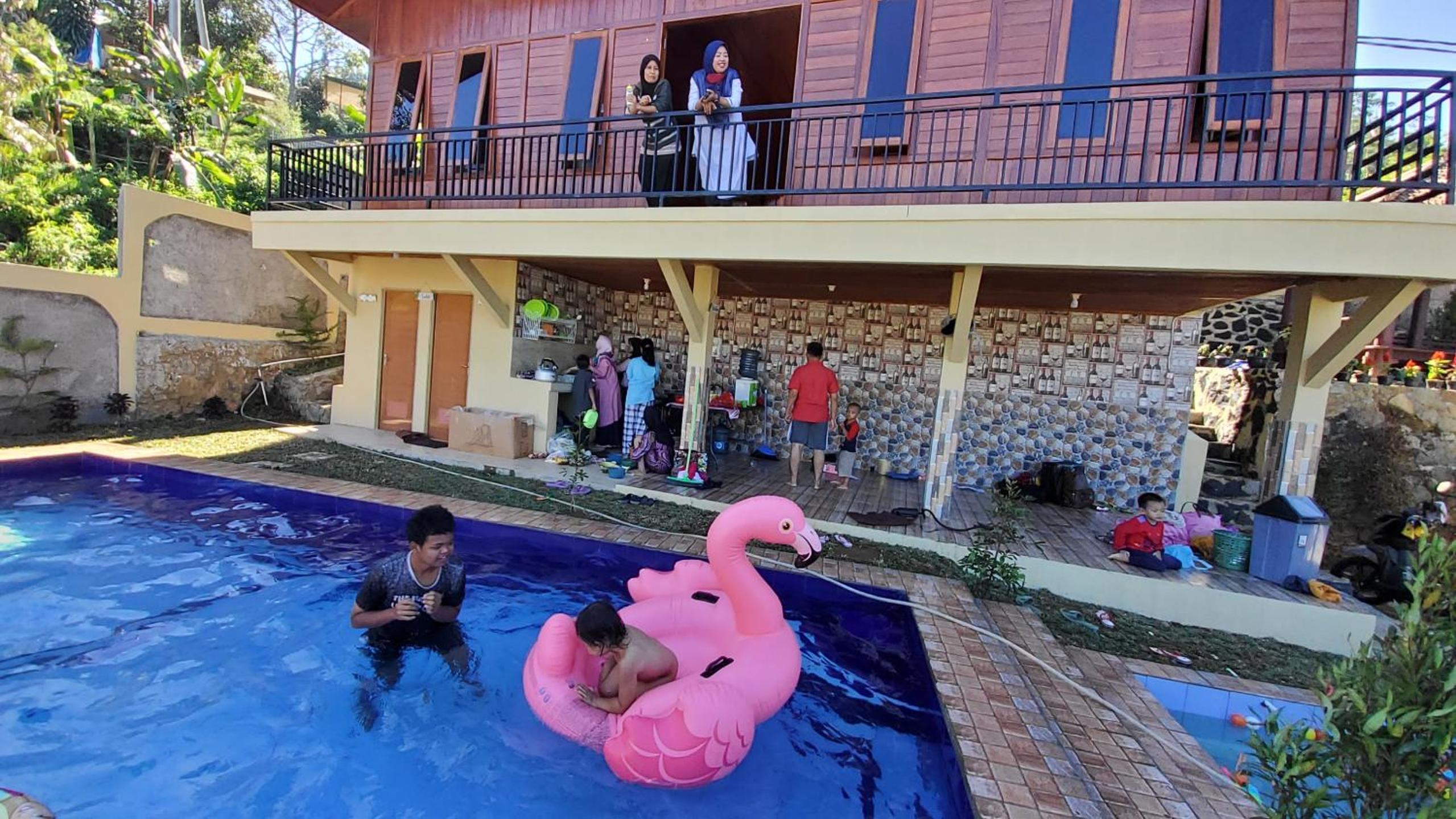 Villa photo 3