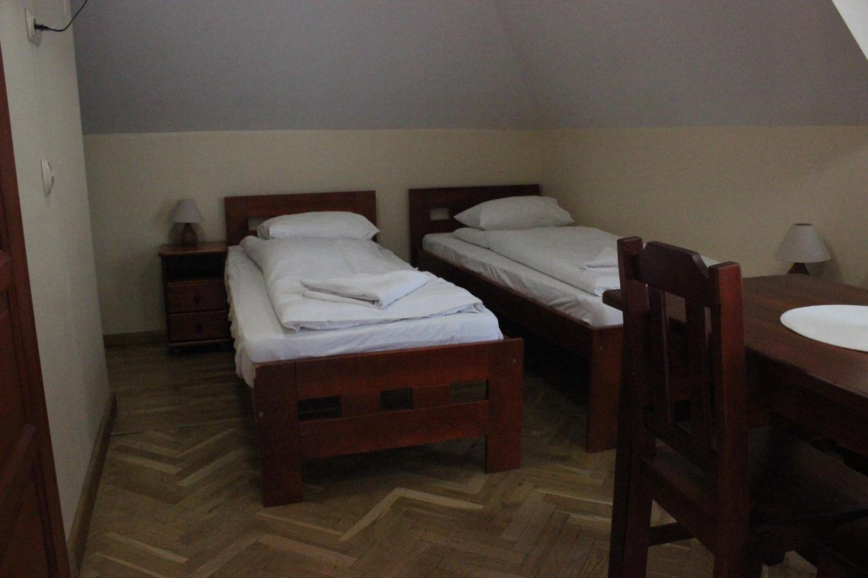 Standard Family Room - Photo 8