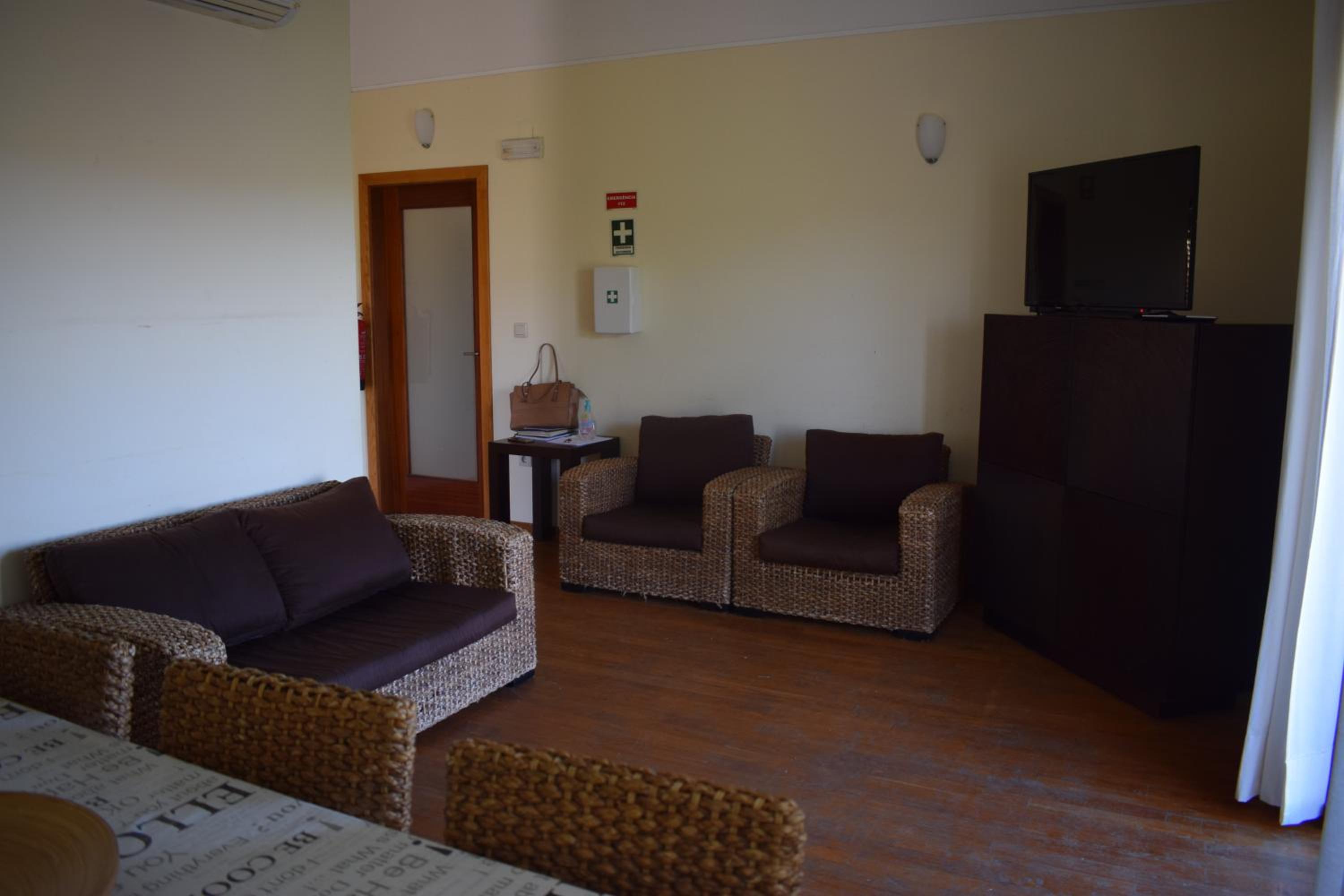 Four-Bedroom House photo 1
