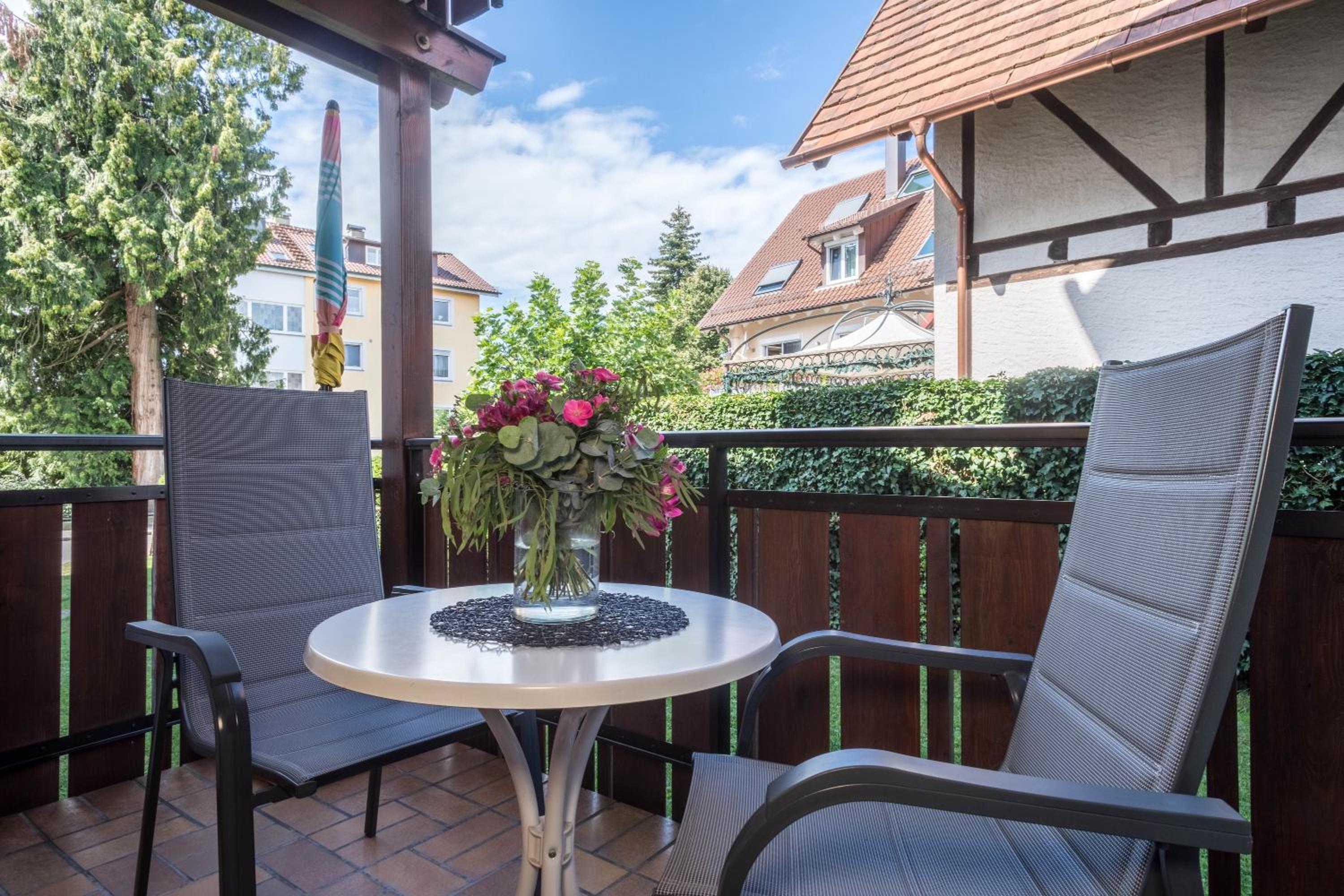 Superior One-Bedroom Apartment with Balcony photo 3