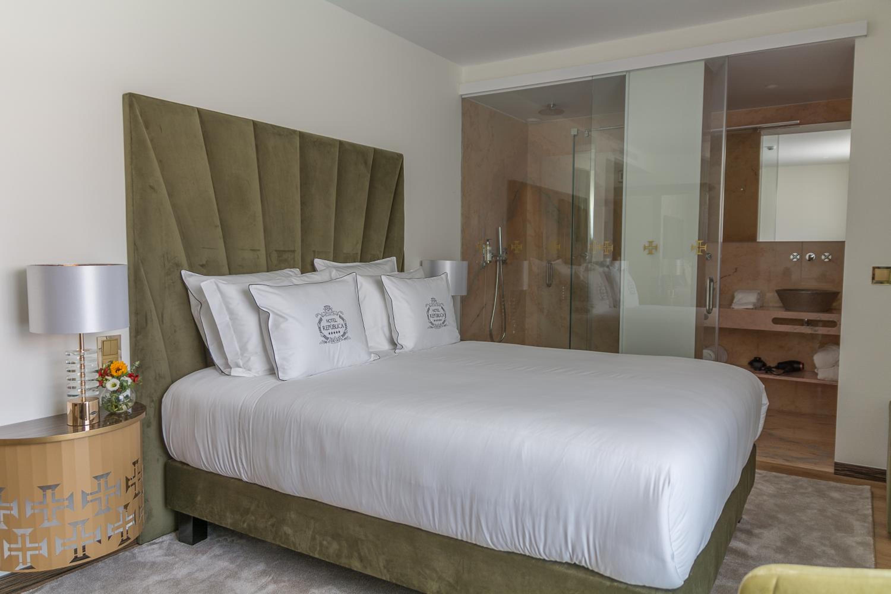 Deluxe Double Room - Photo 1
