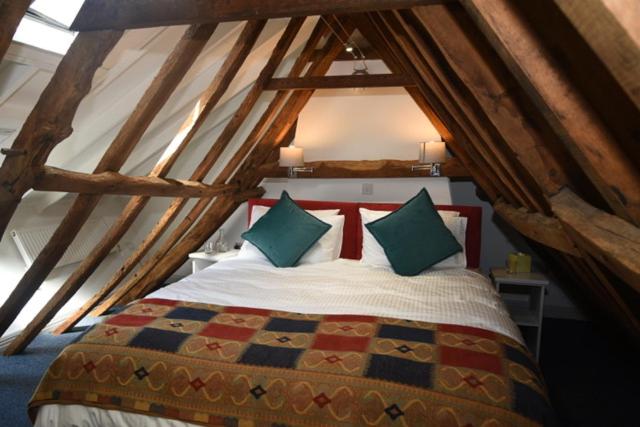 One-Bedroom Cottage - Photo 6