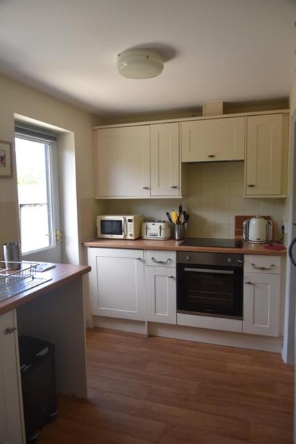 One-Bedroom Cottage - Photo 9