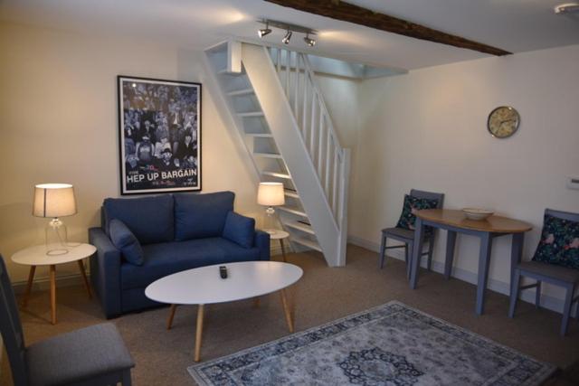 One-Bedroom Cottage - Photo 4