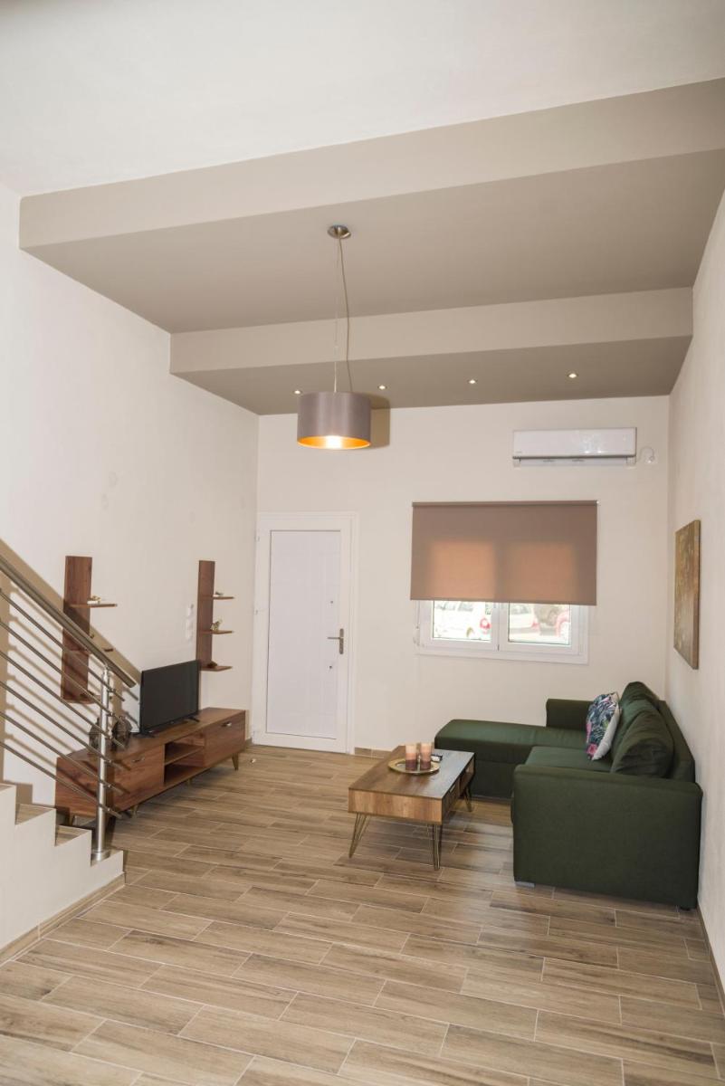 One-Bedroom Apartment - Photo 5