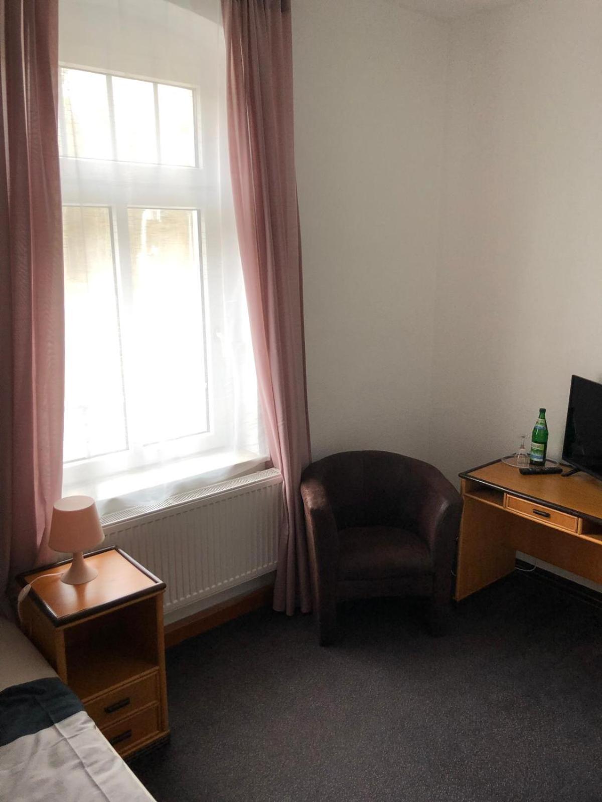 Standard Single Room photo 2