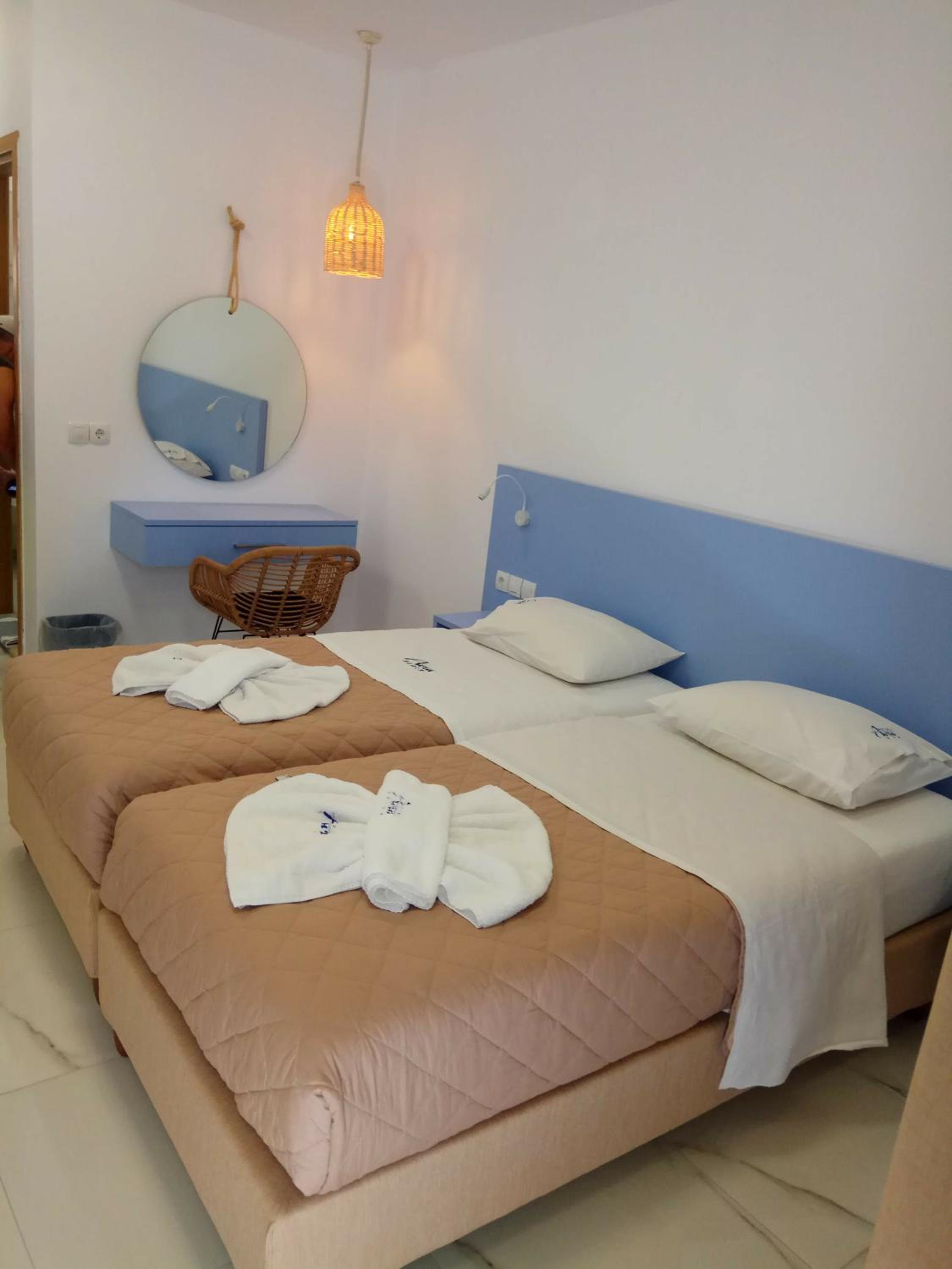 Deluxe Double or Twin Room with Garden View - Photo 9