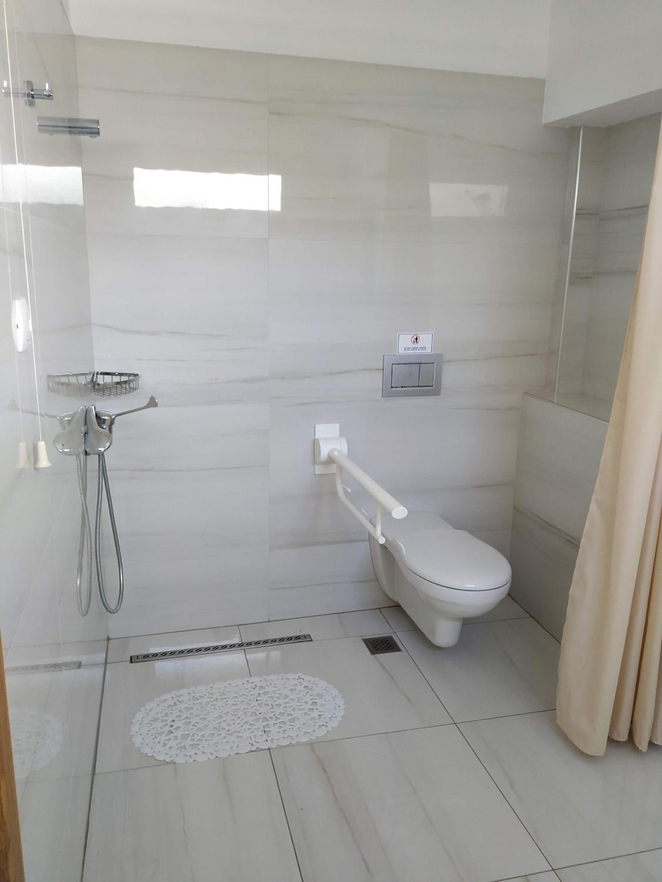 Deluxe Double or Twin Room with Garden View - Photo 3
