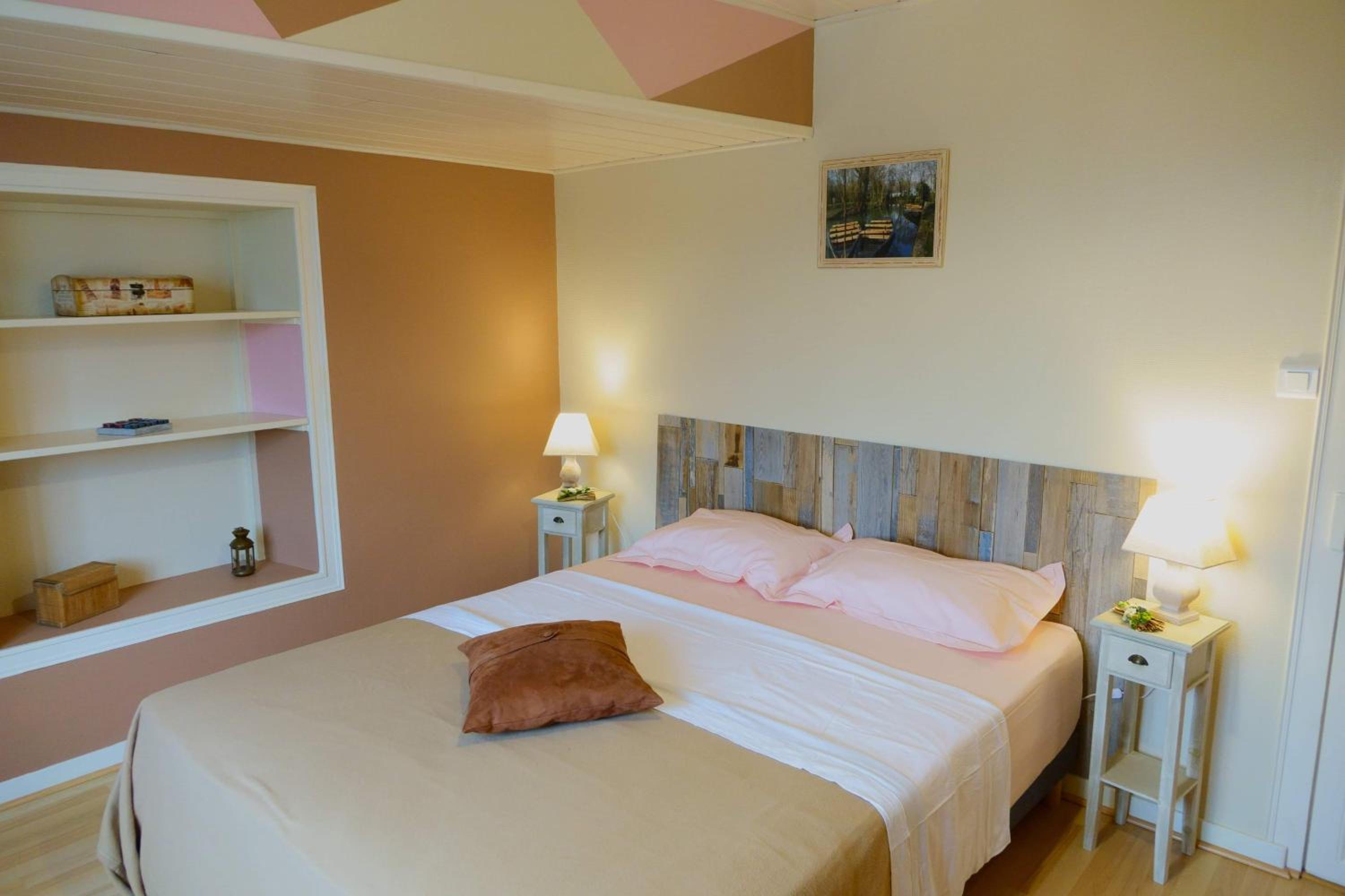 One-Bedroom Suite photo 1
