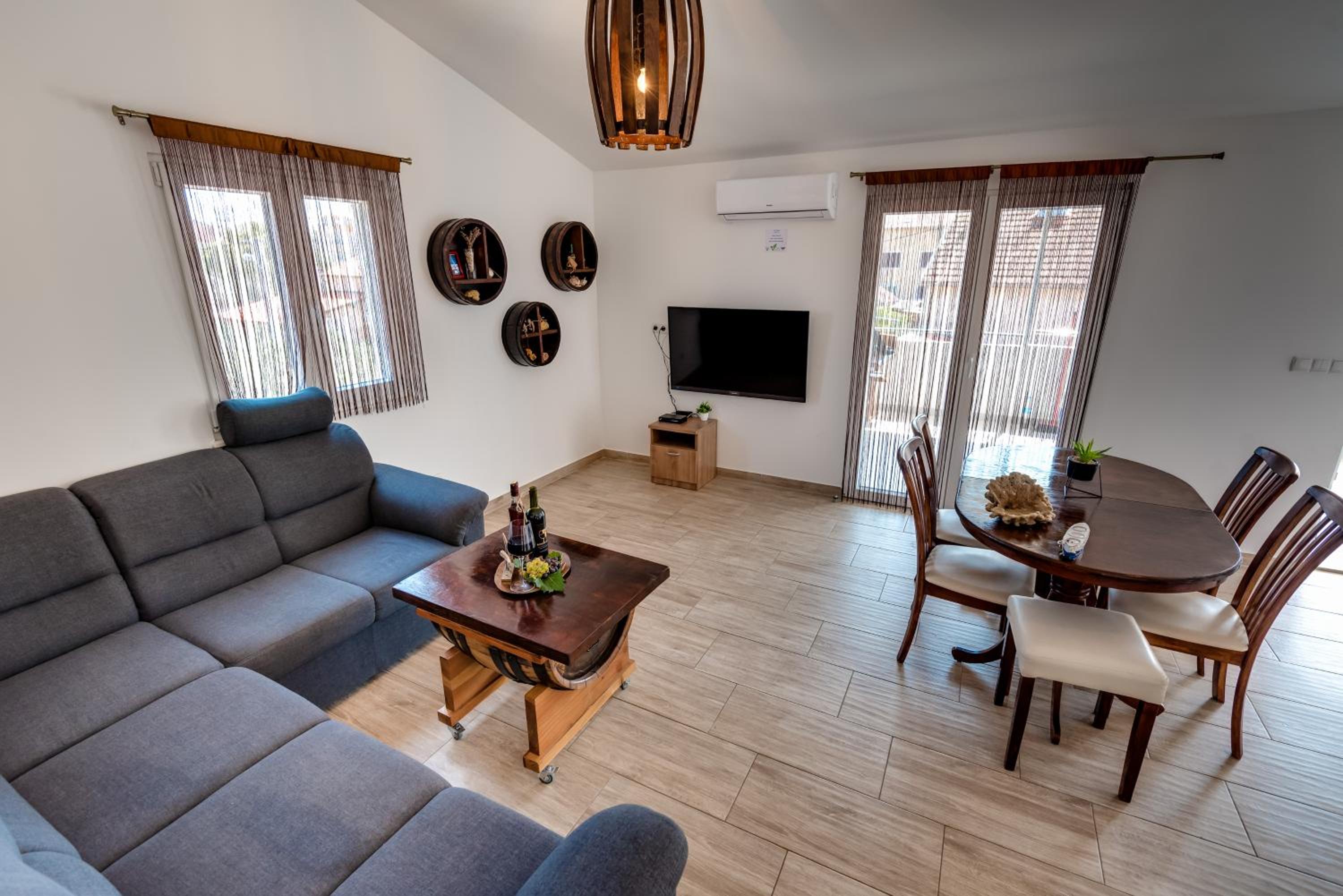 Two-Bedroom Apartment - Photo 8