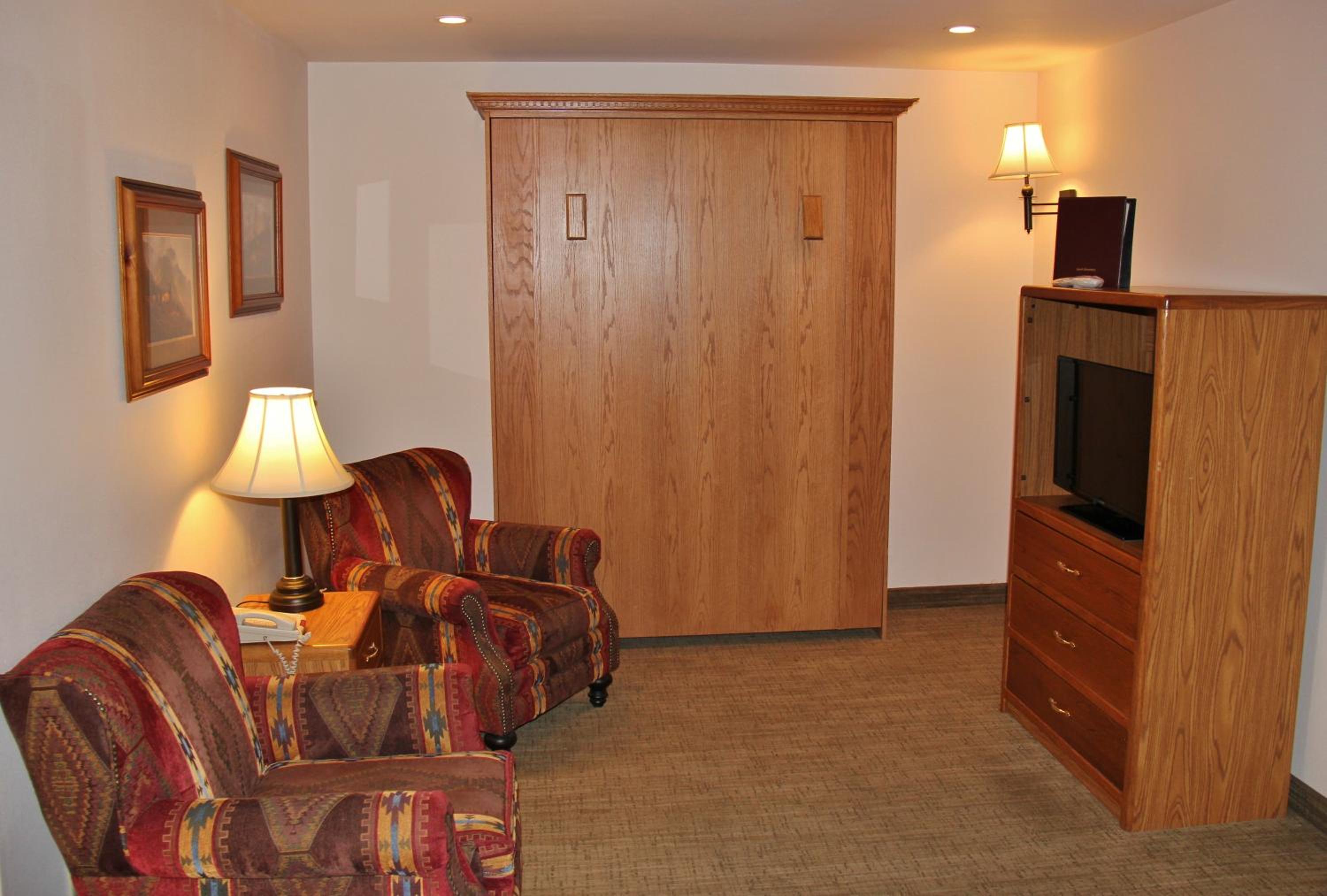 King Suite - Photo 5
