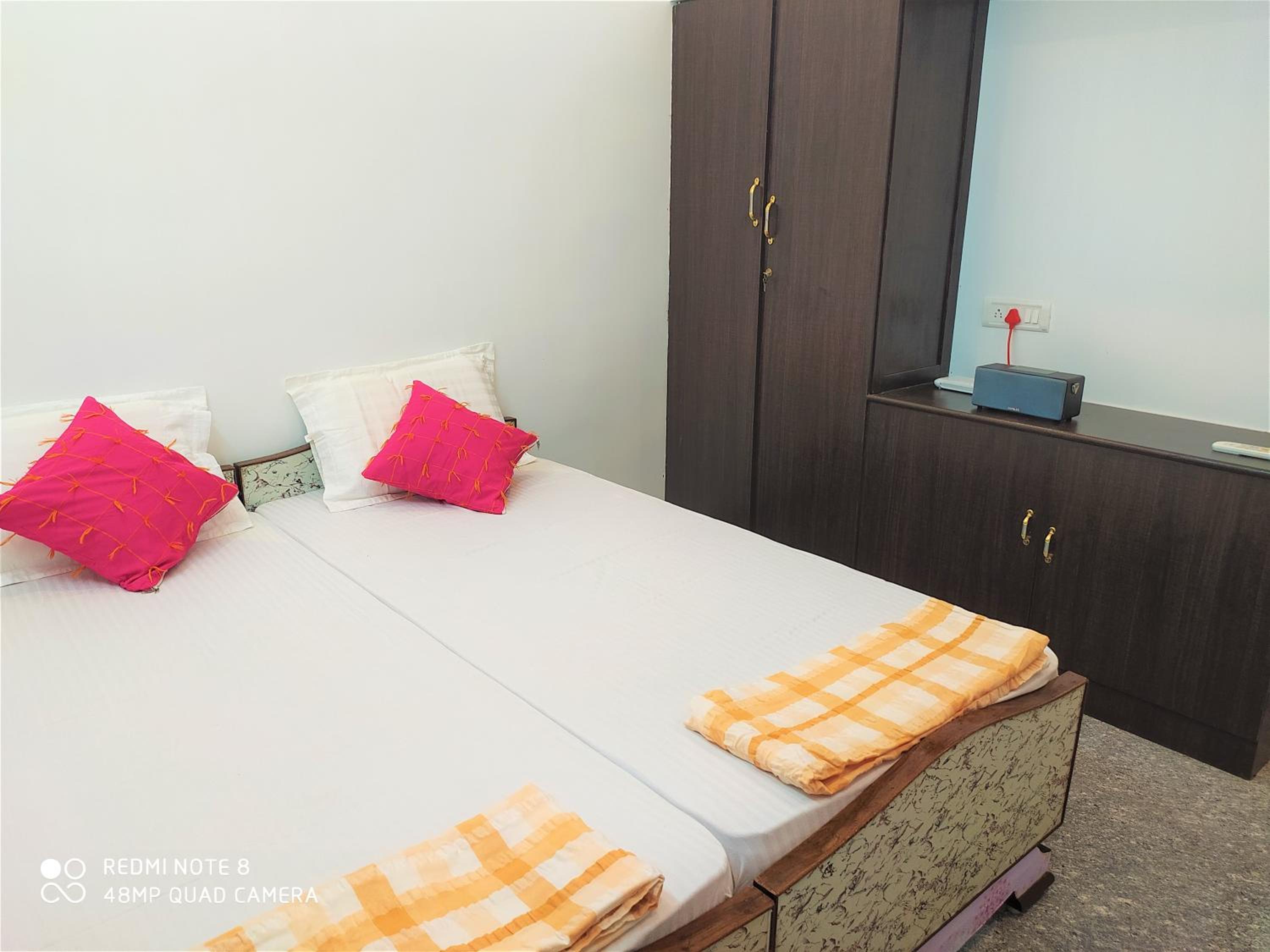 Budget Double or Twin Room - Photo 7