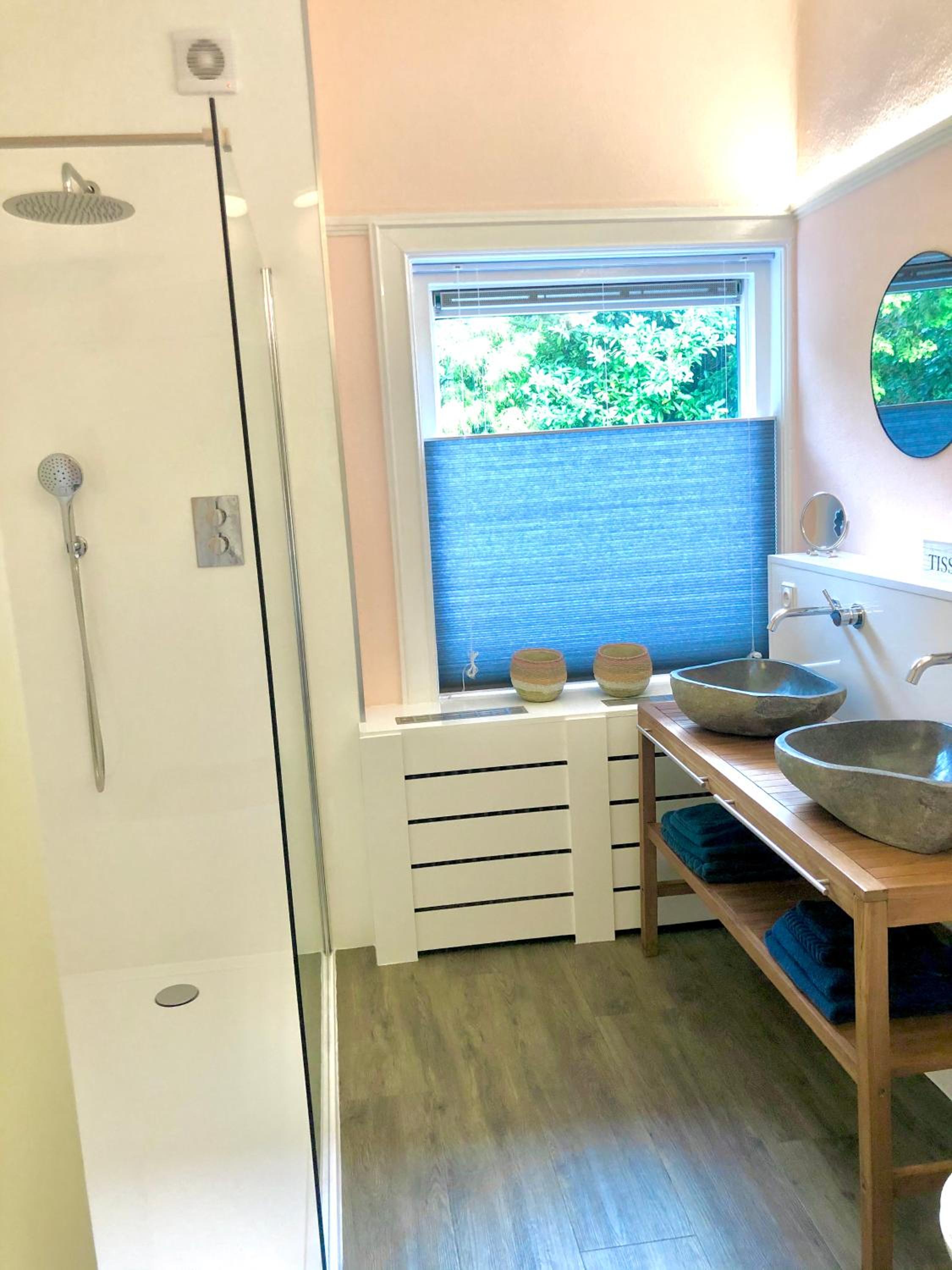 Deluxe Apartment with Balcony - Photo 33