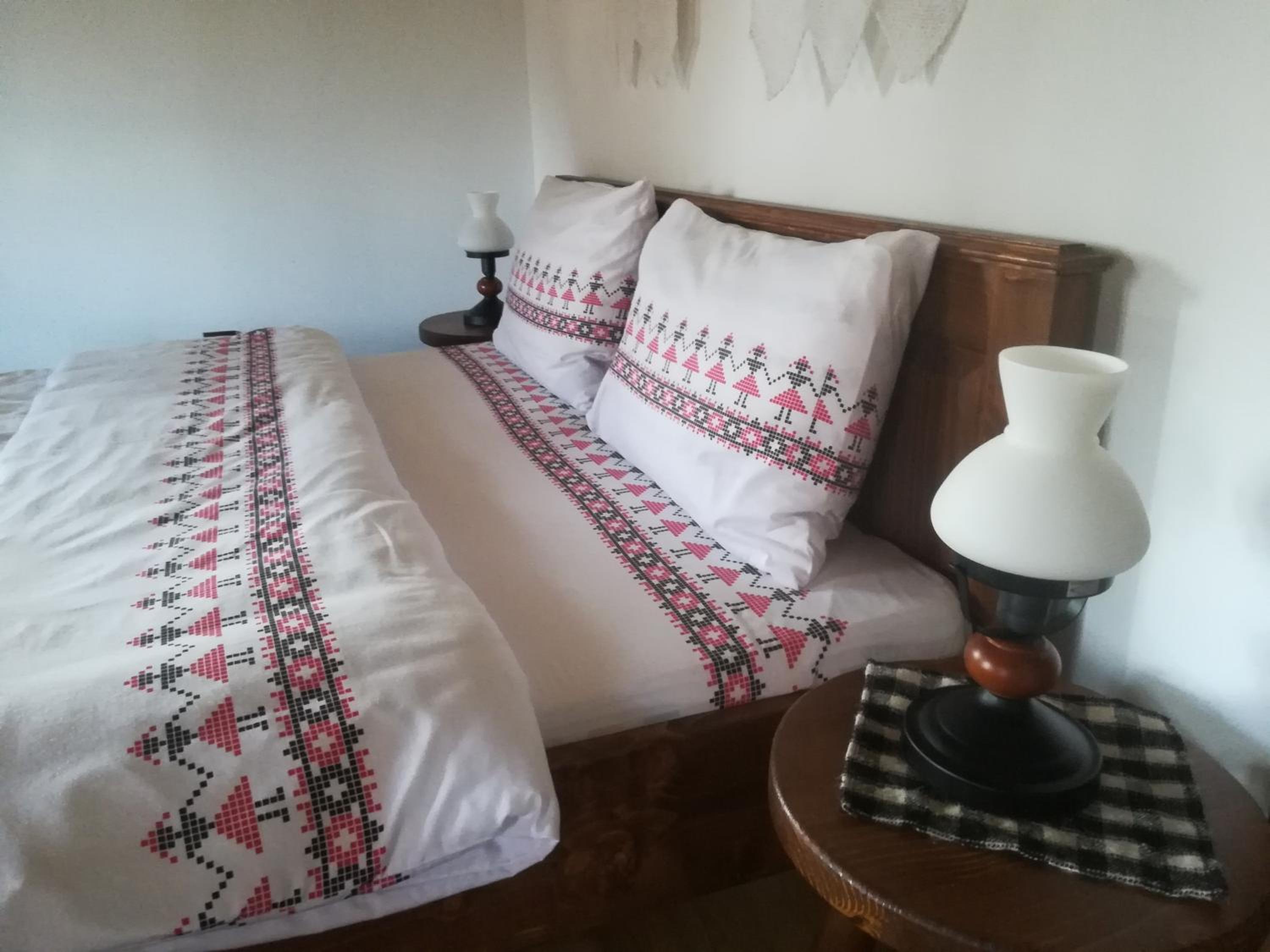 Double Room with Private Bathroom - Photo 5