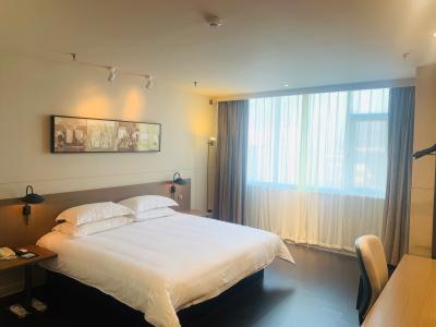Business Room B