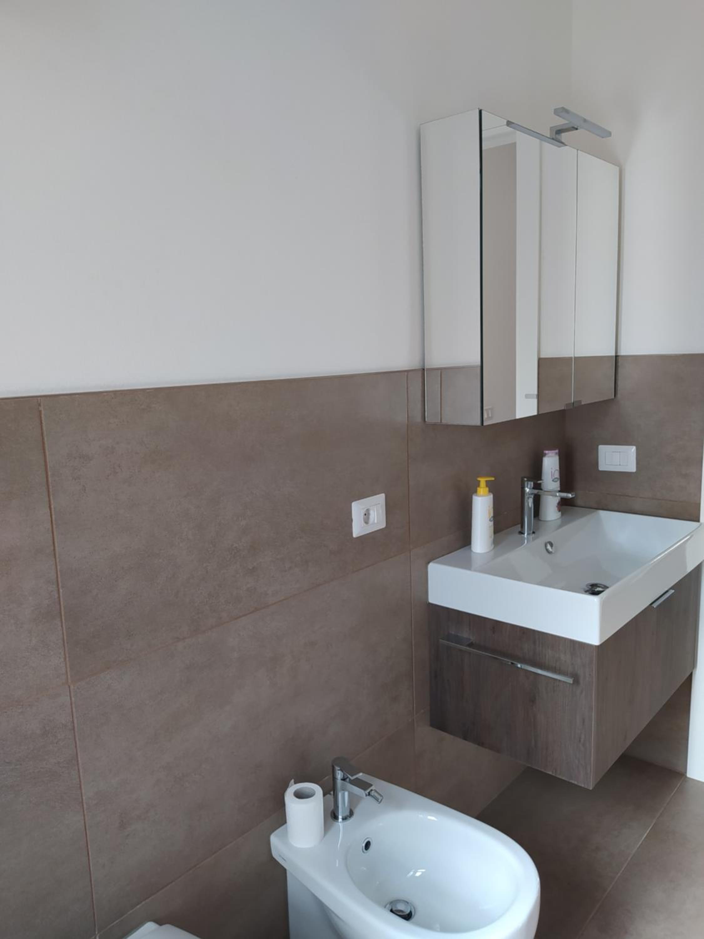 Apartment - Photo 35