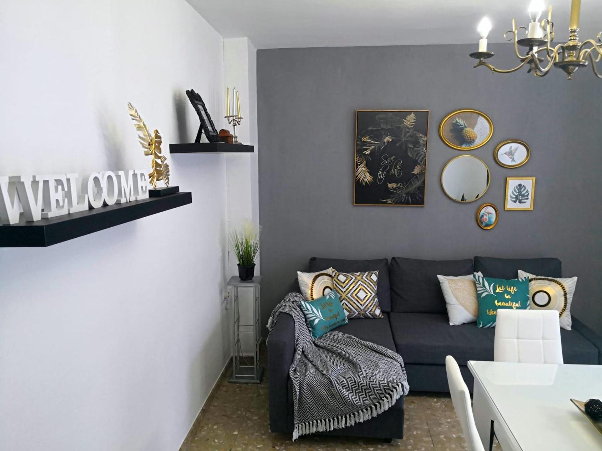 One-Bedroom Apartment - Photo 15