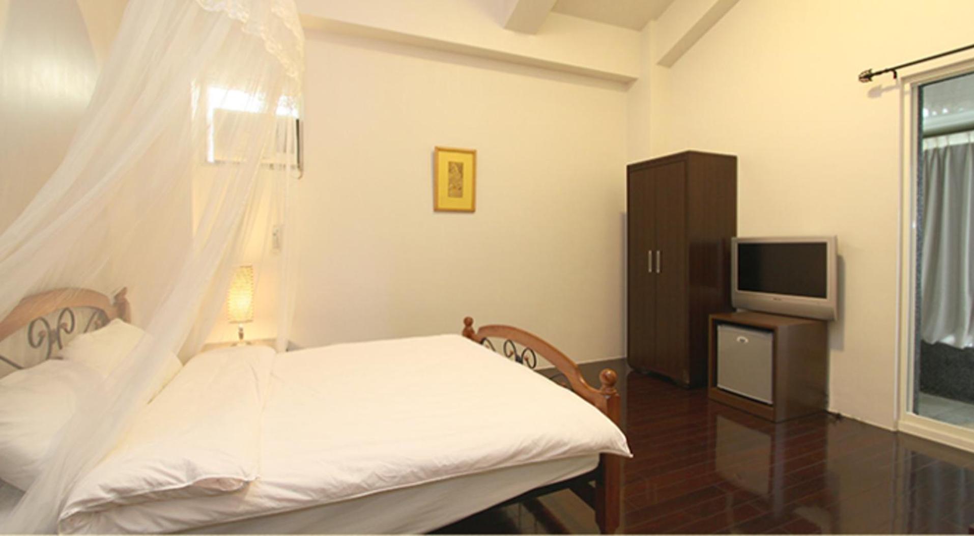 Standard Double Room photo 2
