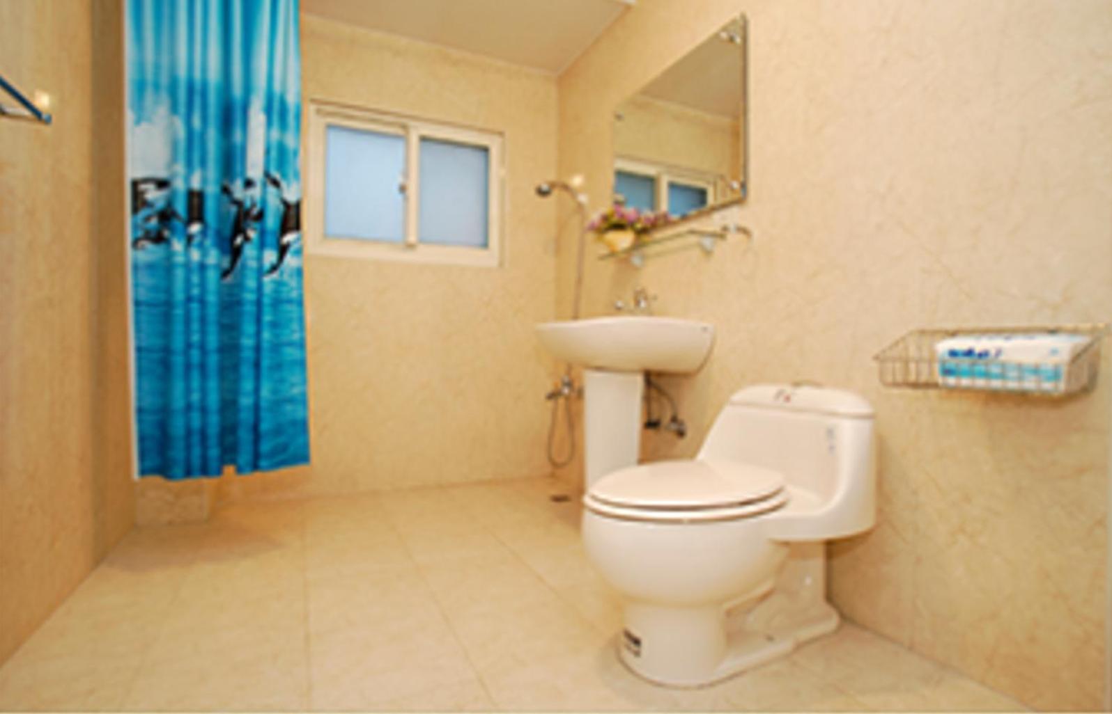 Family Suite with Balcony photo 2