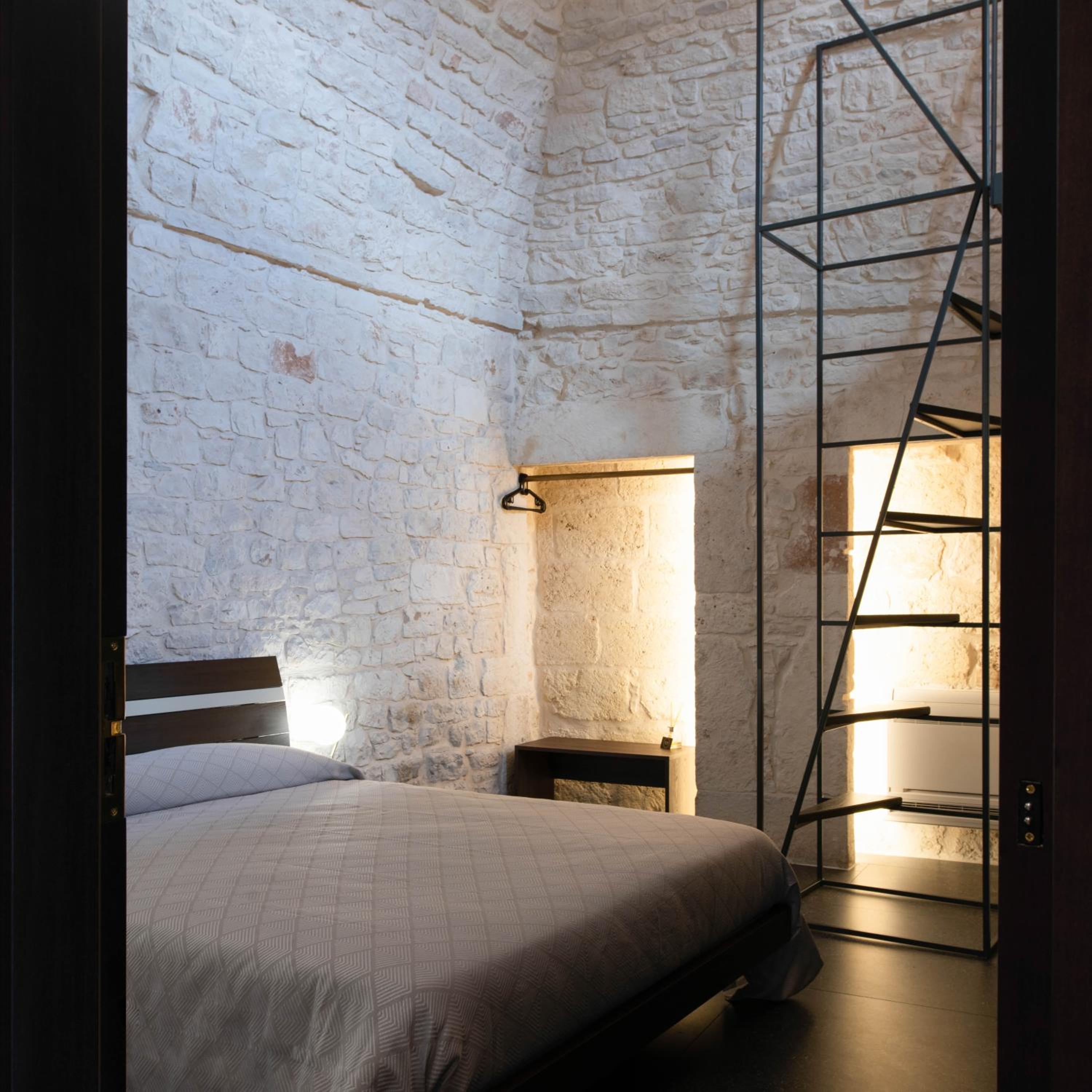 Deluxe Double Room - Photo 3