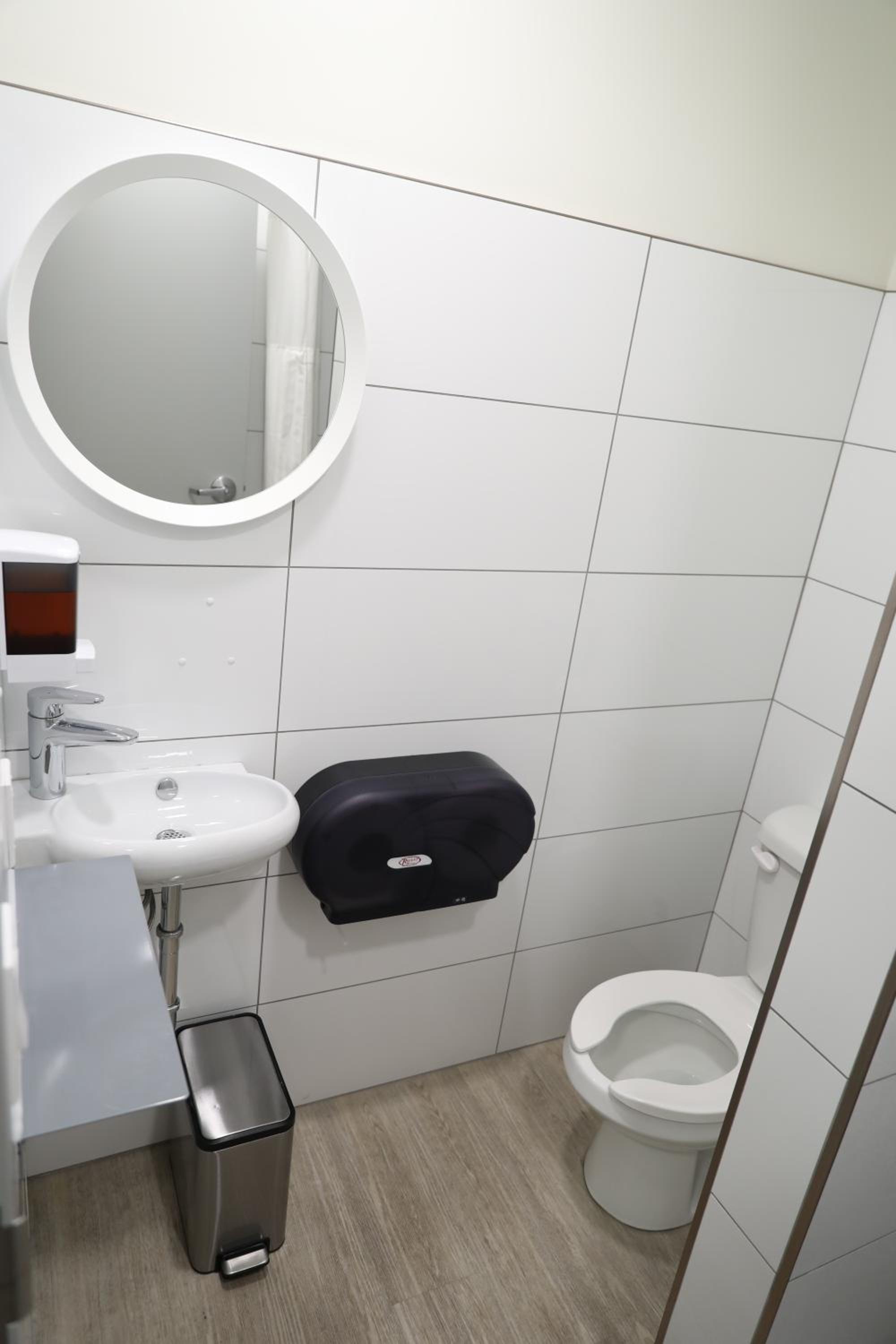 Triple Room with Private Bathroom photo 3