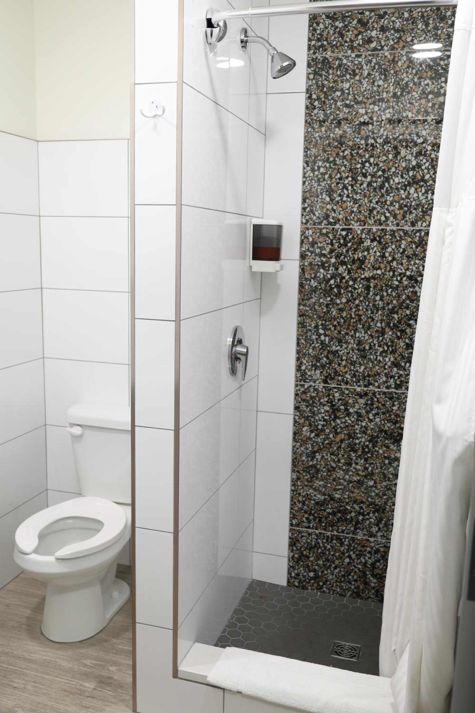 Triple Room with Private Bathroom photo 2