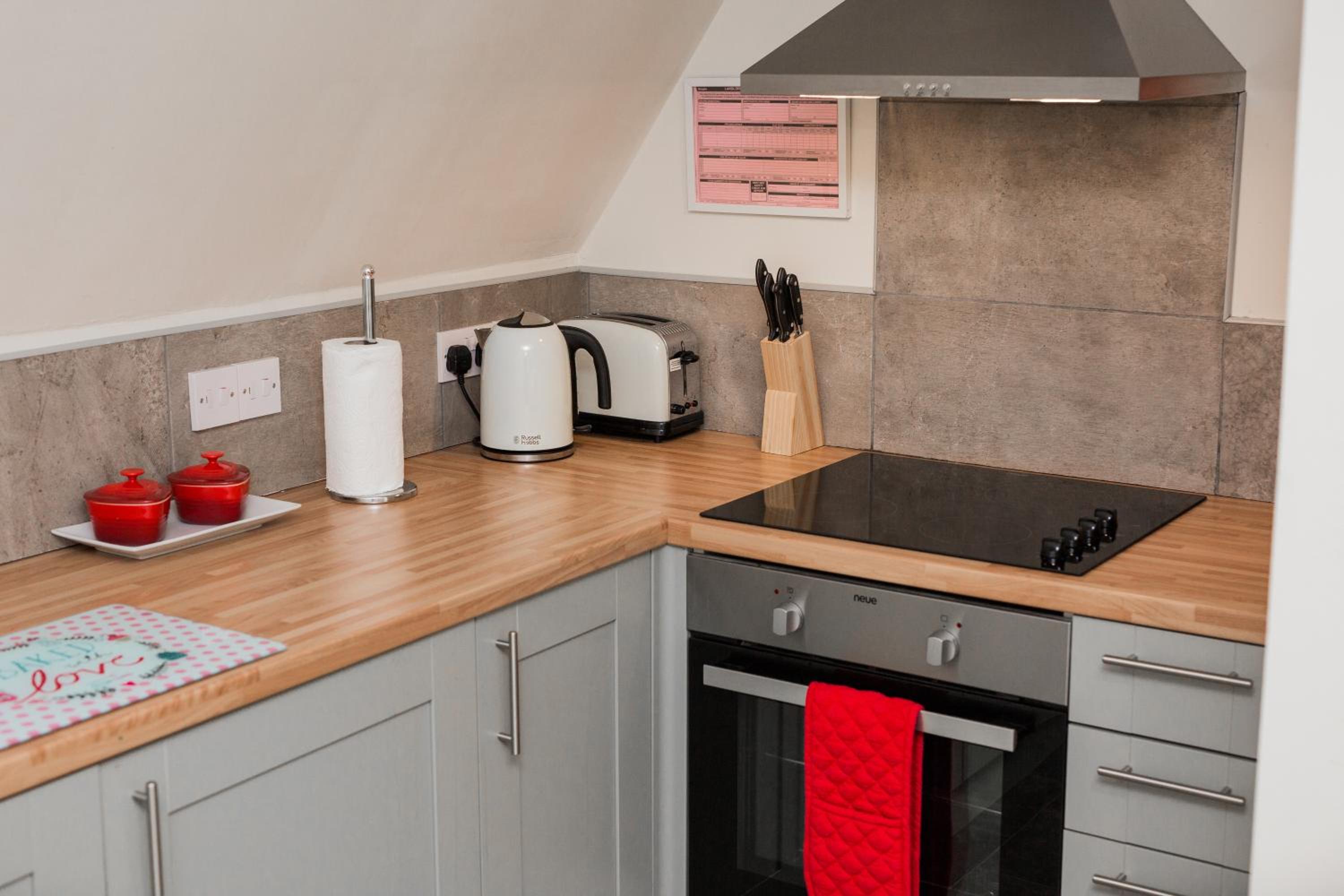 Three Bed Lodge with Outdoor Hot tub (Dog Friendly) Capercaillie photo 3