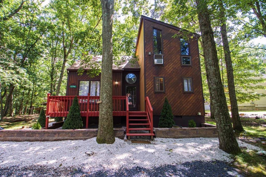 Three-Bedroom Chalet photo 2