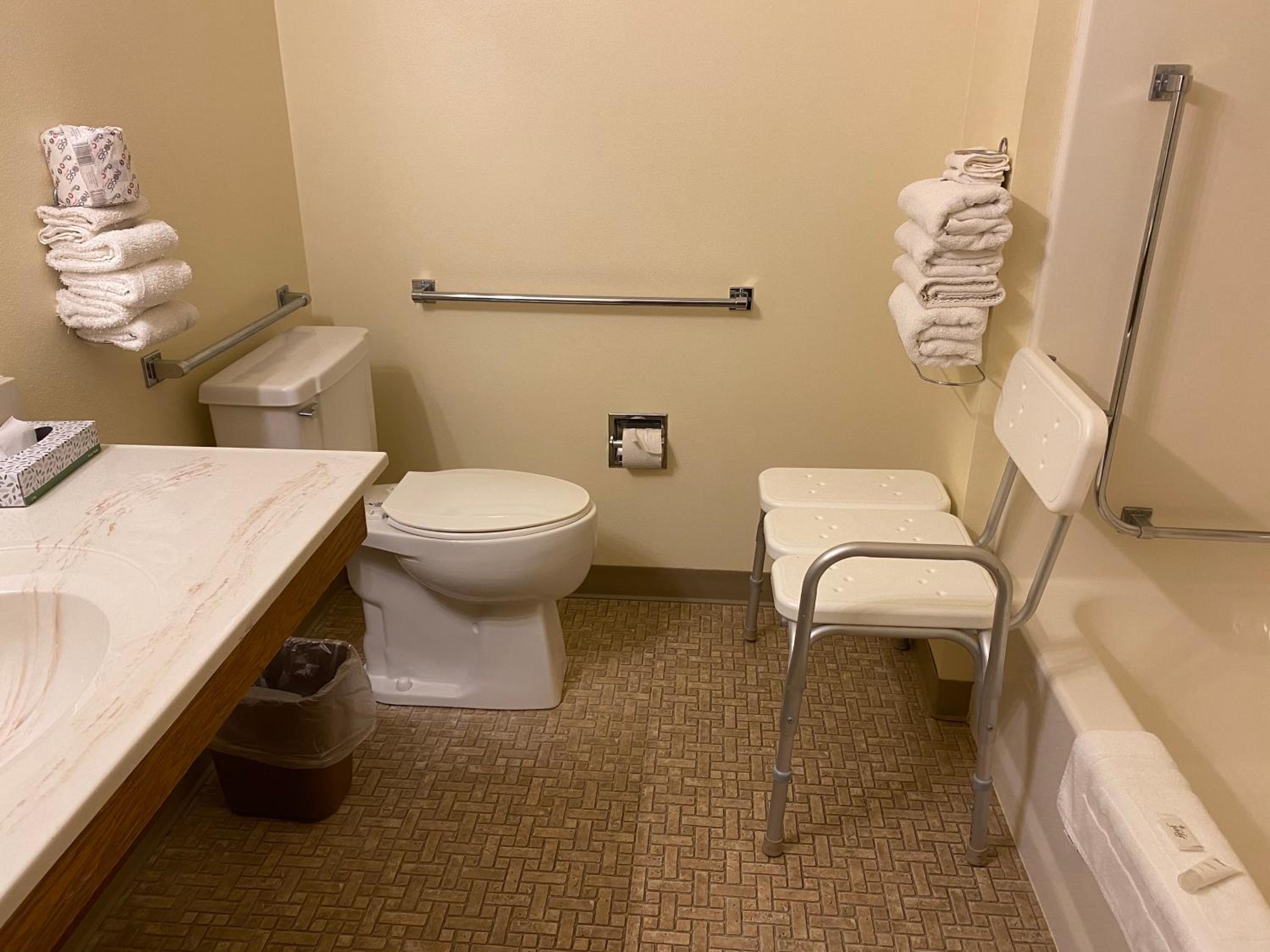AmeriVu Inn, Photo 4