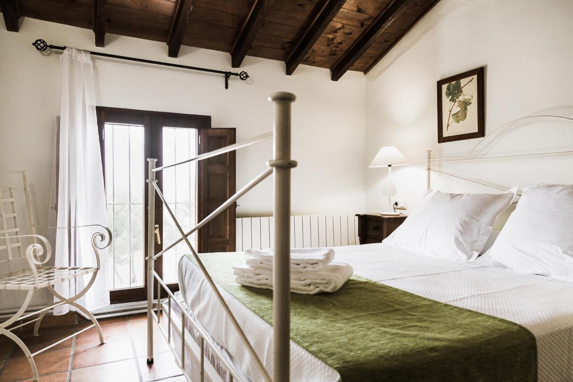 Deluxe Room - Photo 1