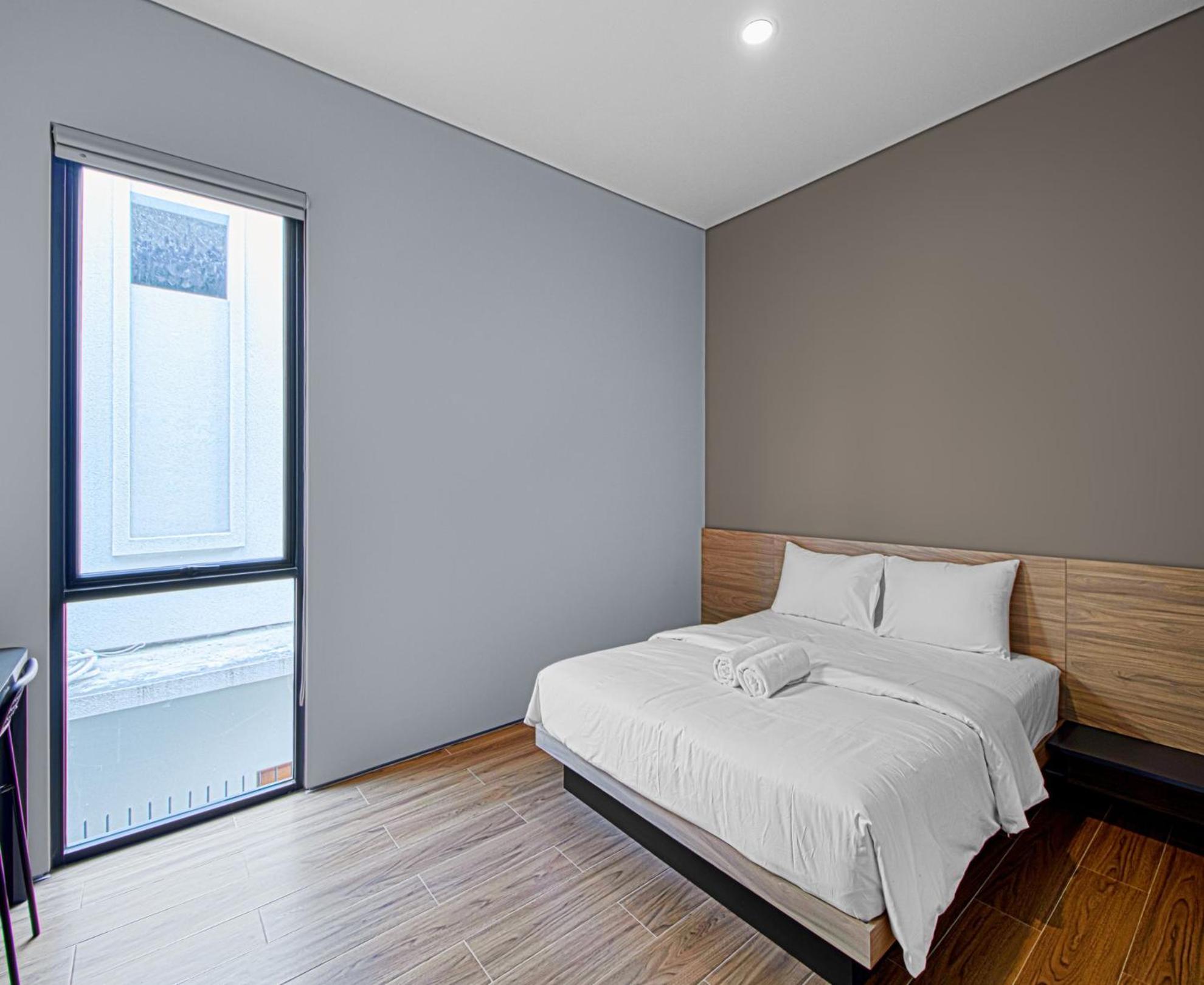 Suite - Photo 4