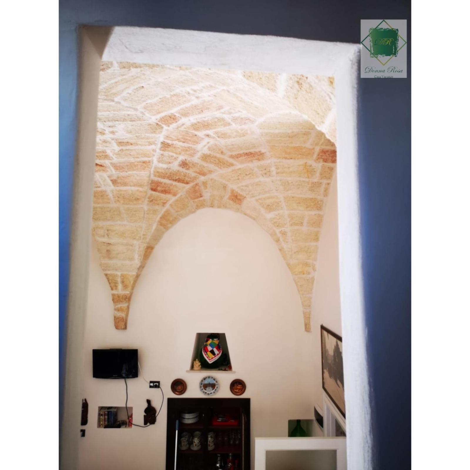 Two-Bedroom House - Photo 49