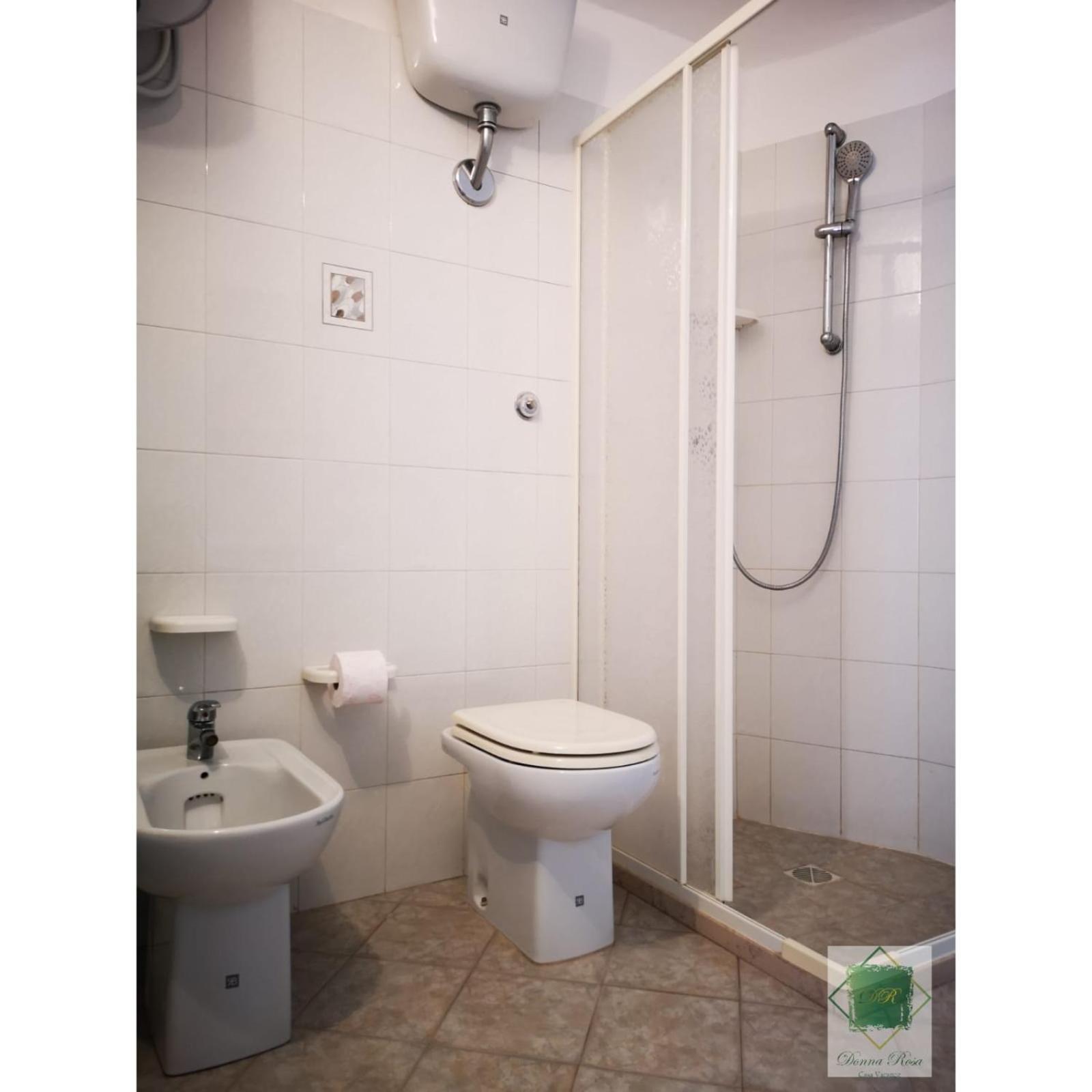 Two-Bedroom House - Photo 48