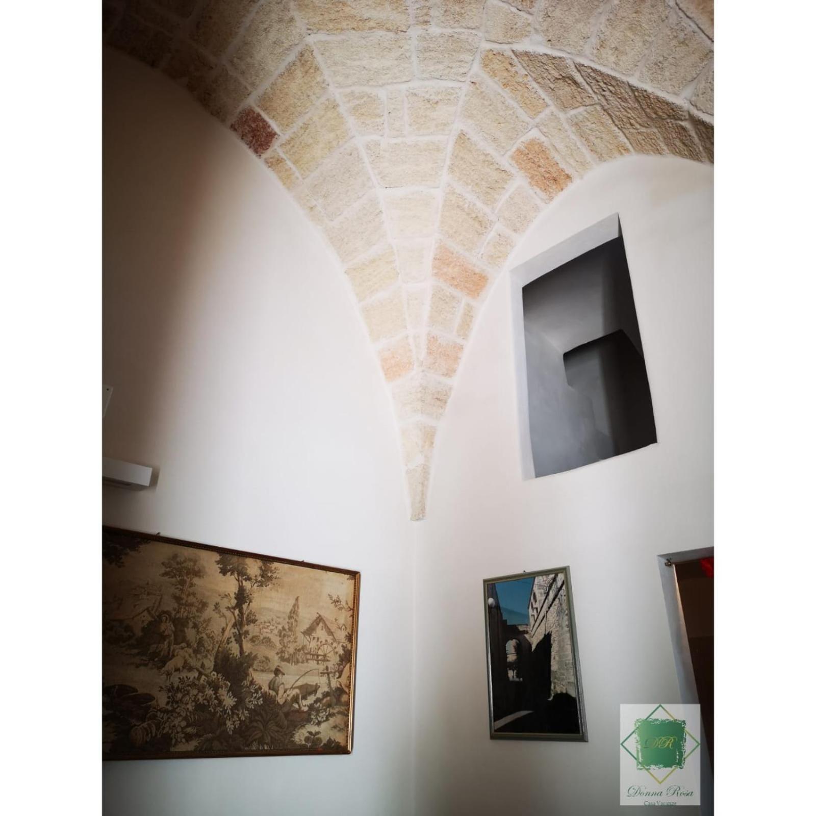 Two-Bedroom House - Photo 43