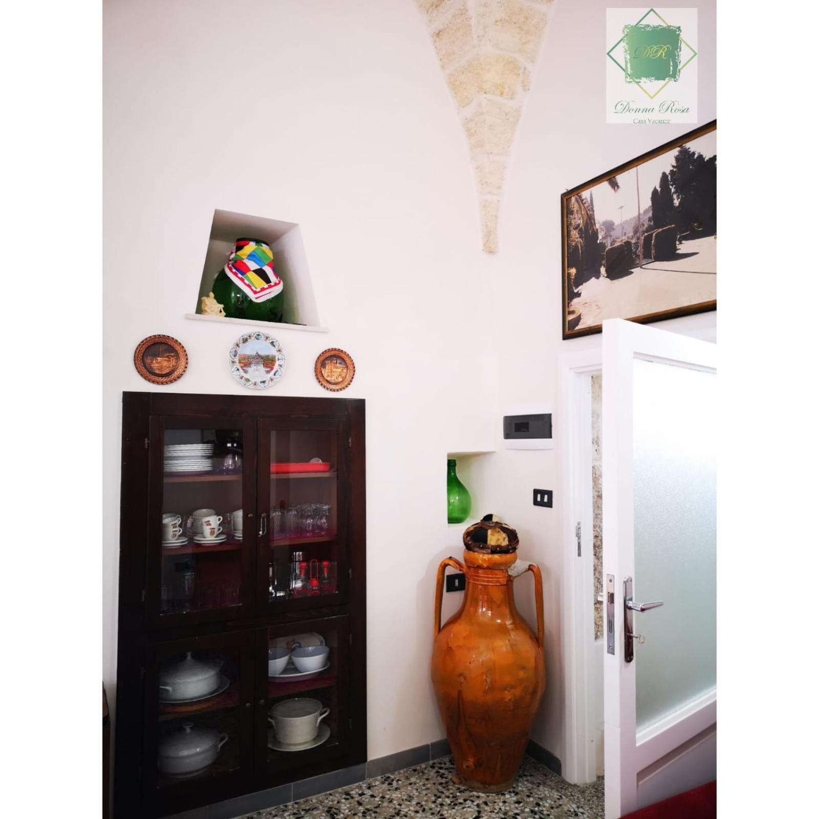 Two-Bedroom House - Photo 27