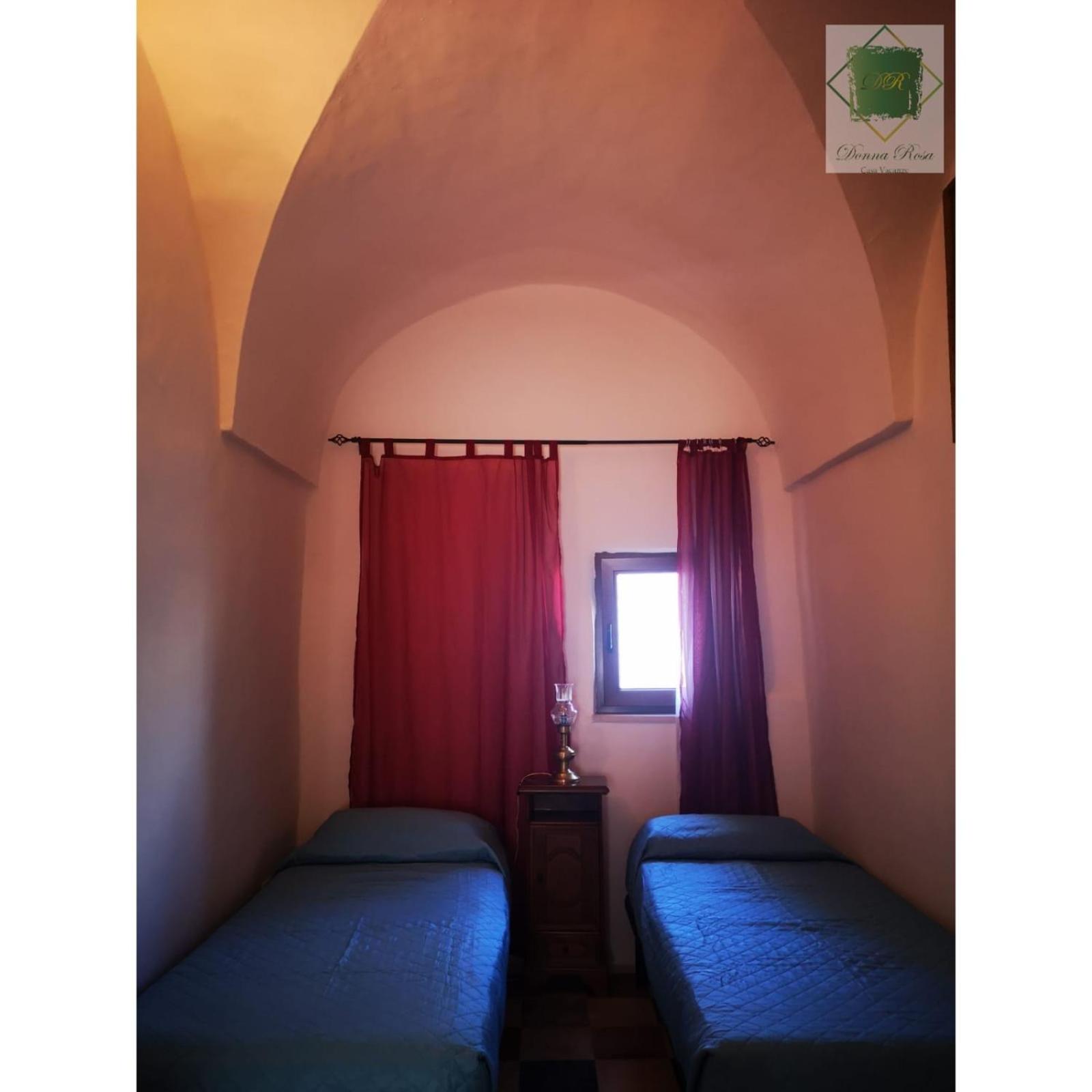 Two-Bedroom House - Photo 34